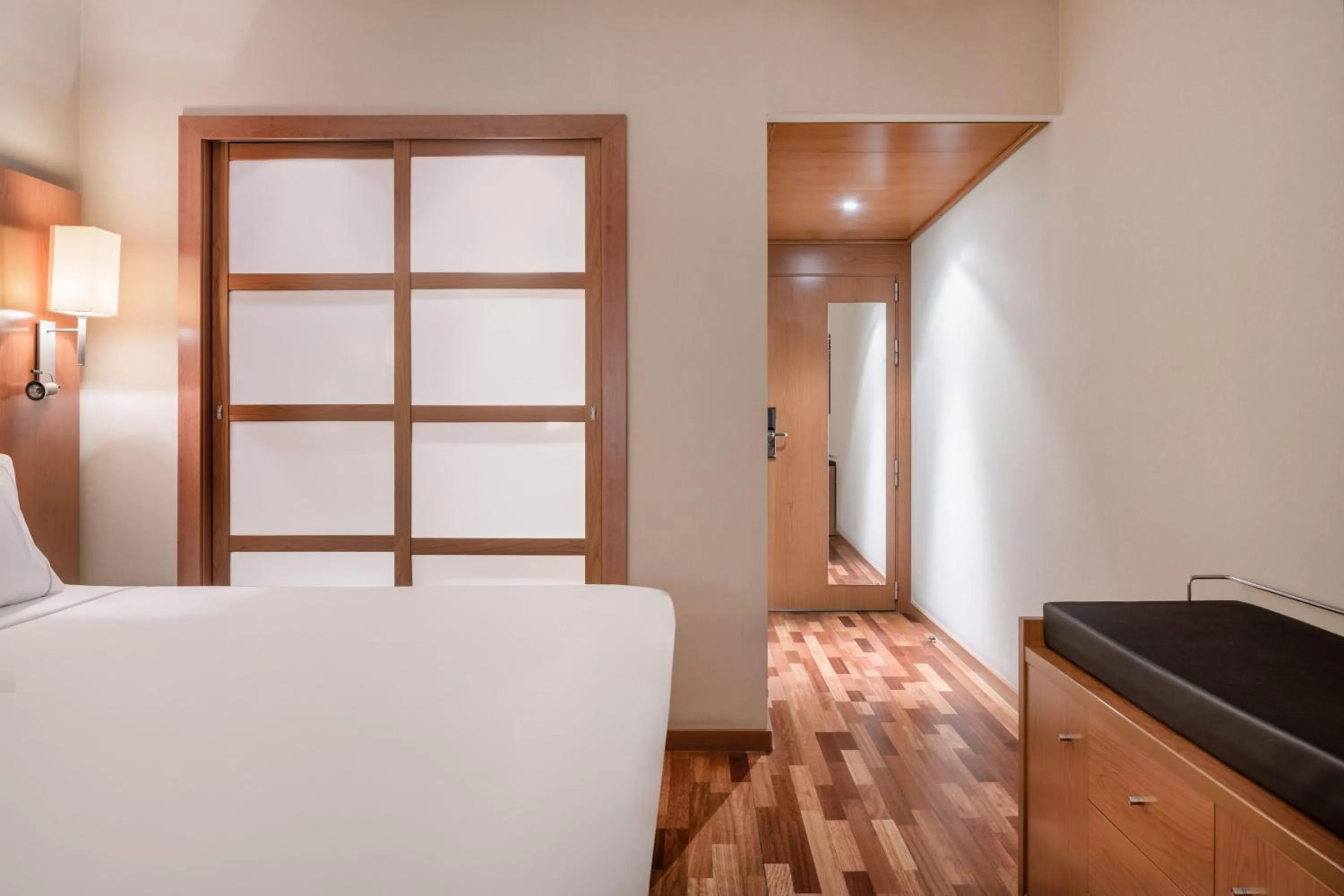 Photo of the whole room, Bed in AC Hotel Murcia by Marriott