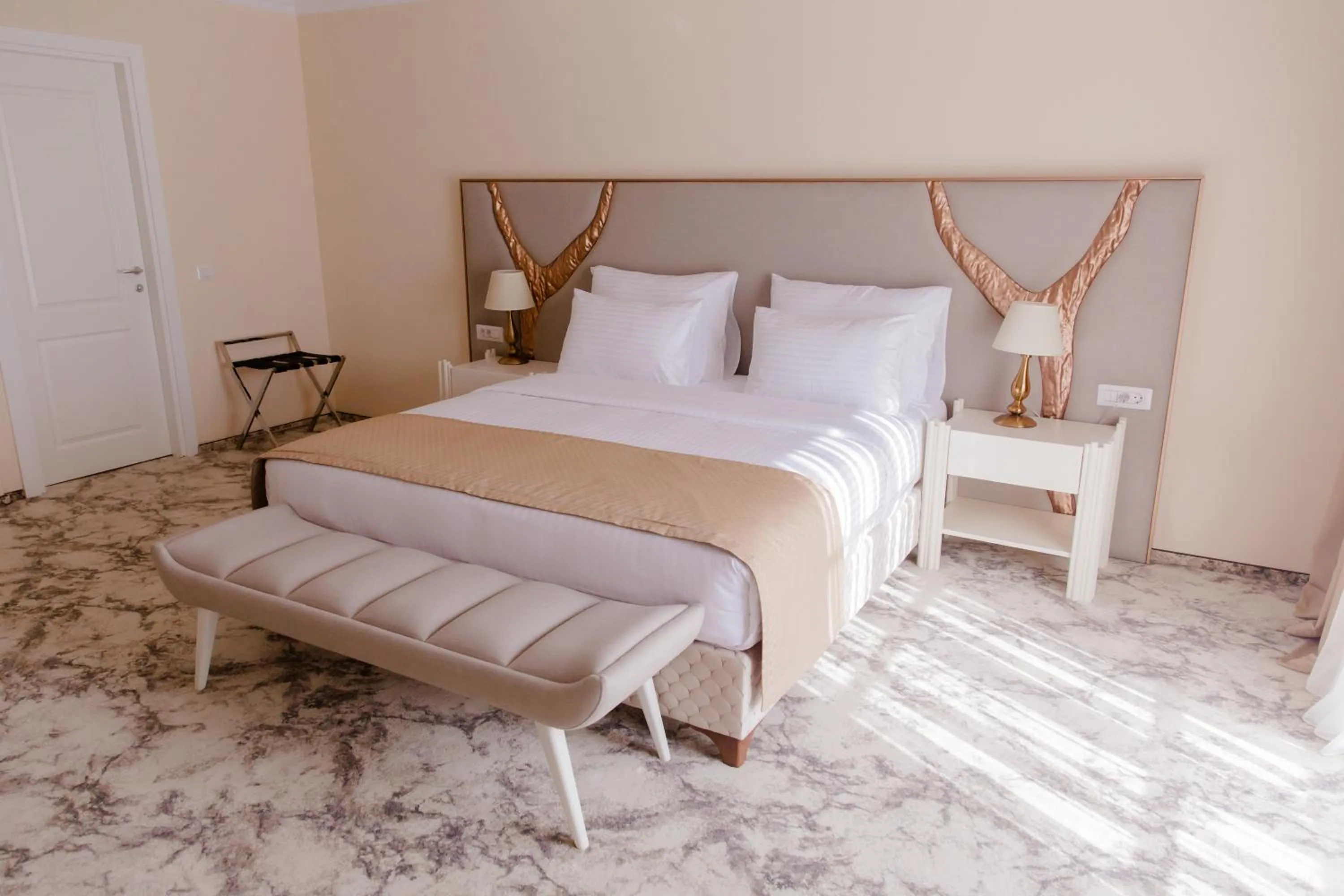 Bed in Muller Hotel Boutique & Spa