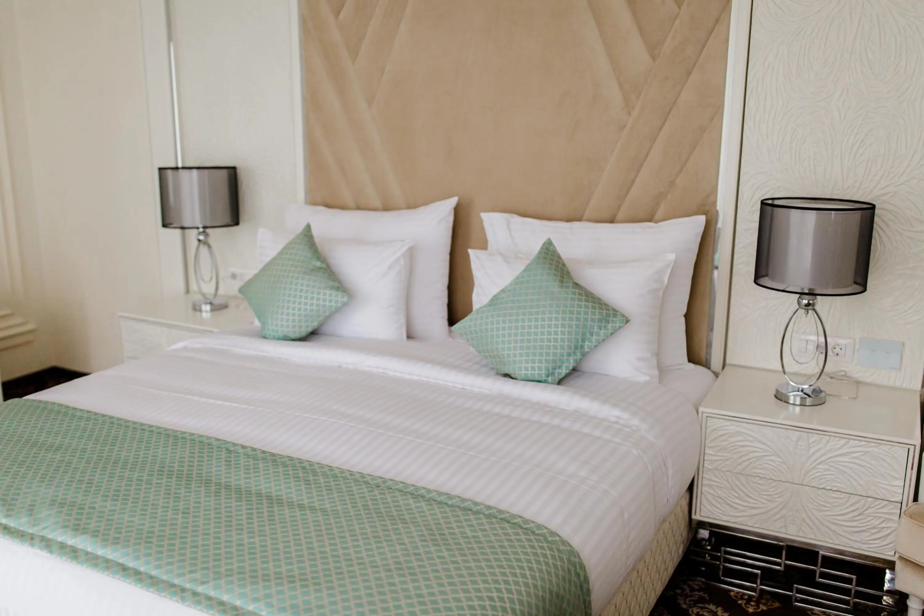 Bed in Muller Hotel Boutique & Spa