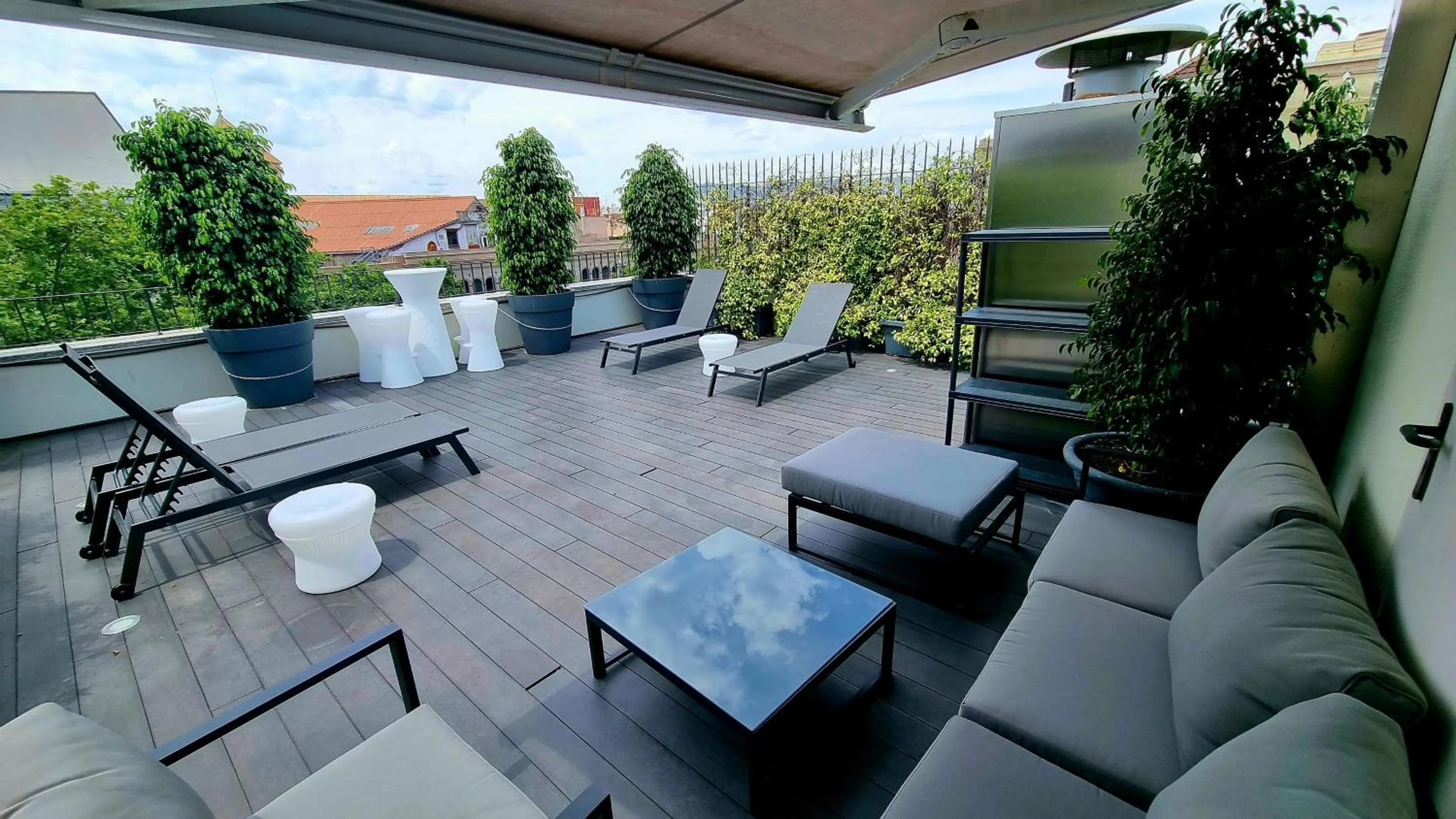 Balcony/Terrace in Flor Parks