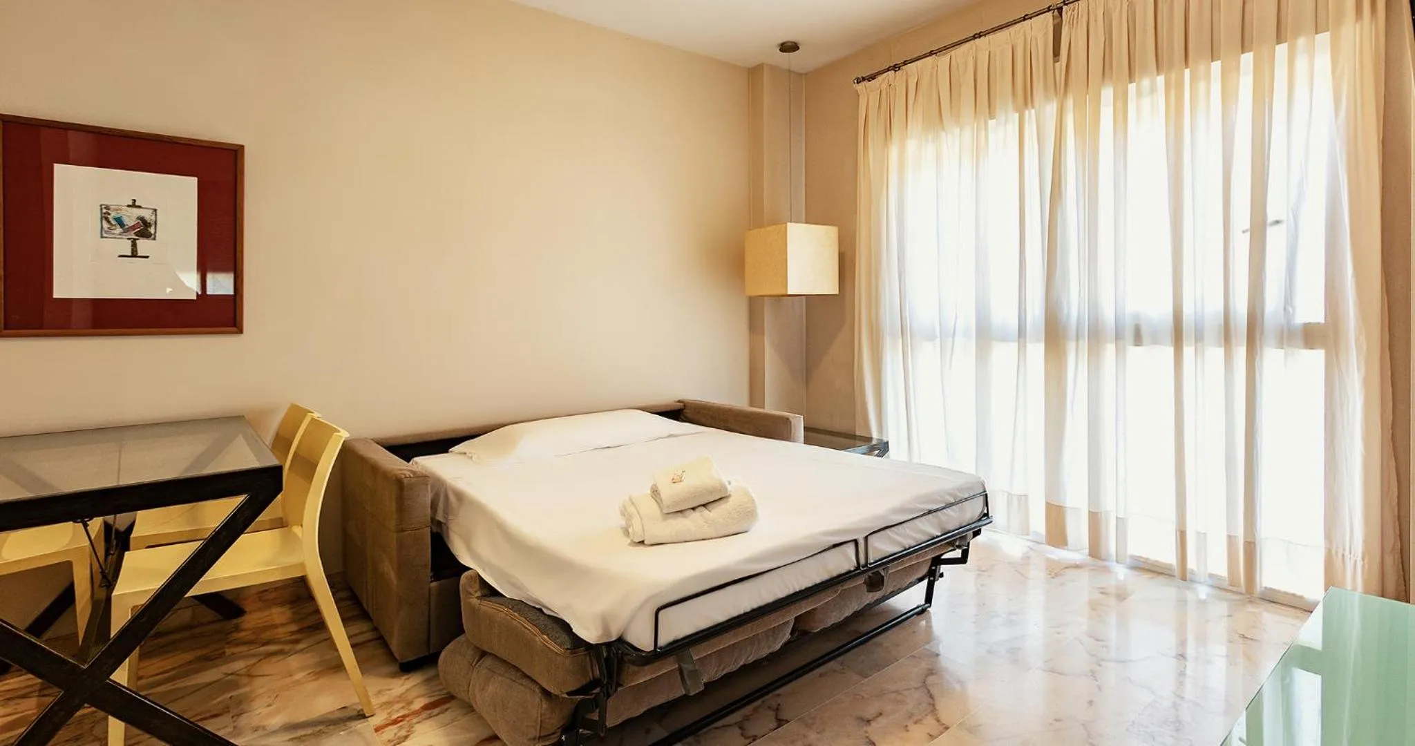 Bed in Apartamentos Vértice Bib Rambla