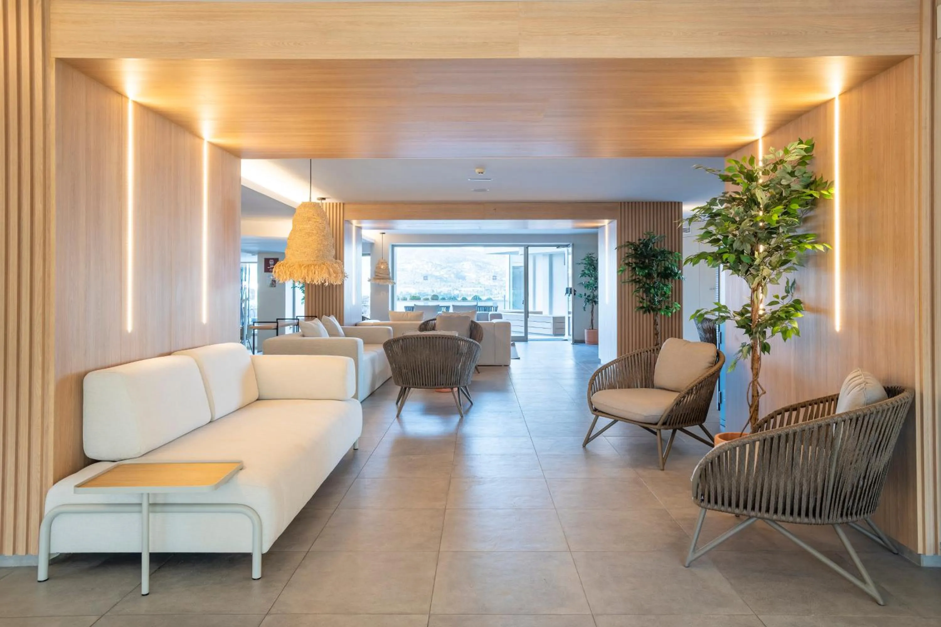 Lobby or reception in Leonardo Royal Hotel Mallorca Palmanova Bay