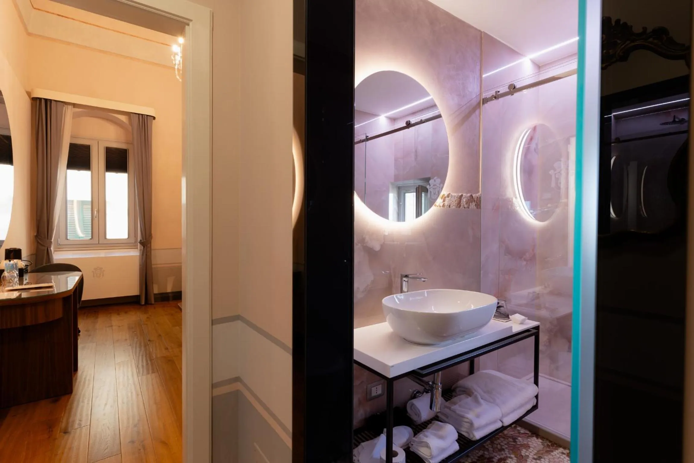 Lo Stemma Luxury Boutique Hotel