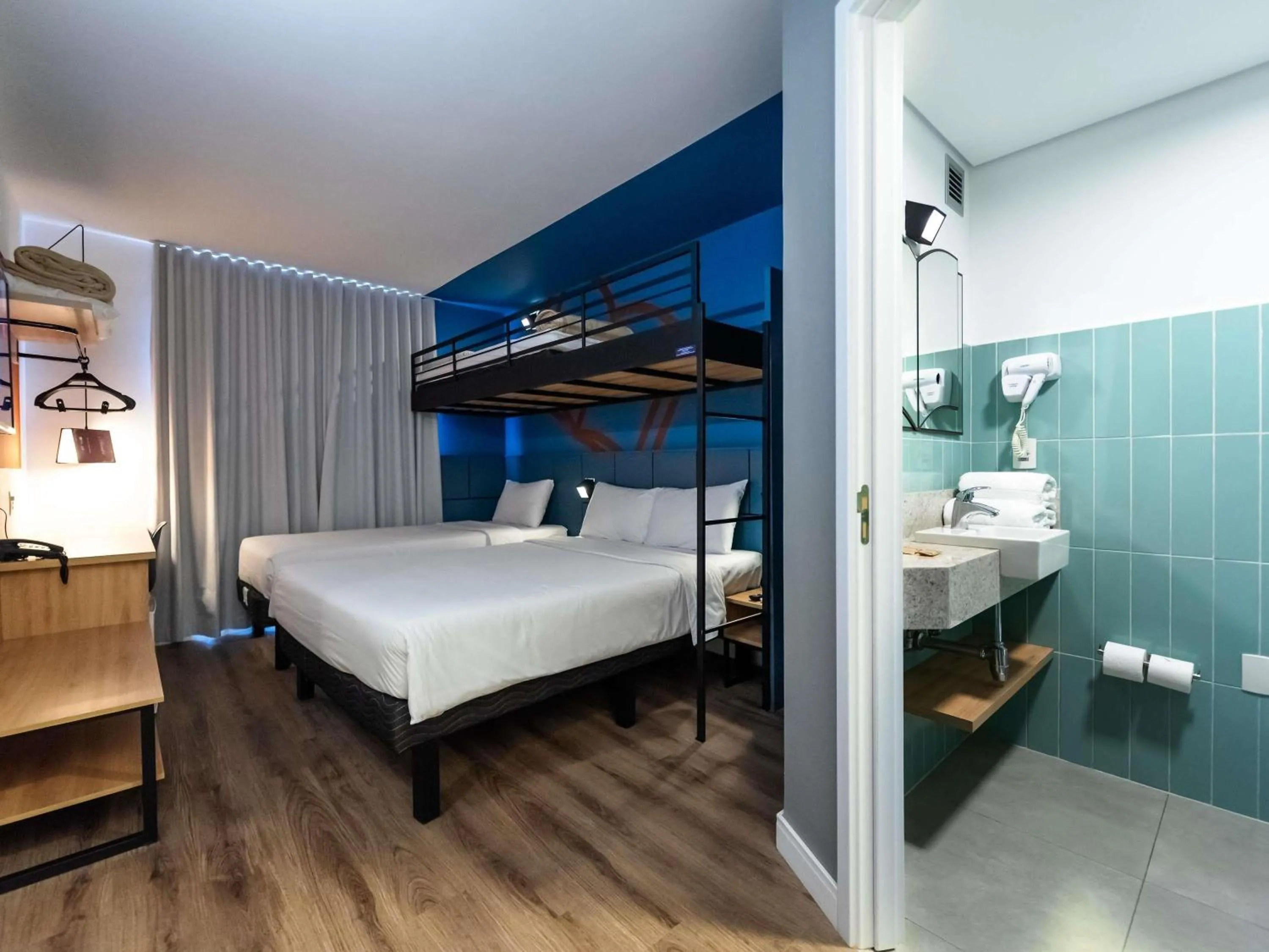 Bedroom, Bed in ibis Styles Poços de Caldas