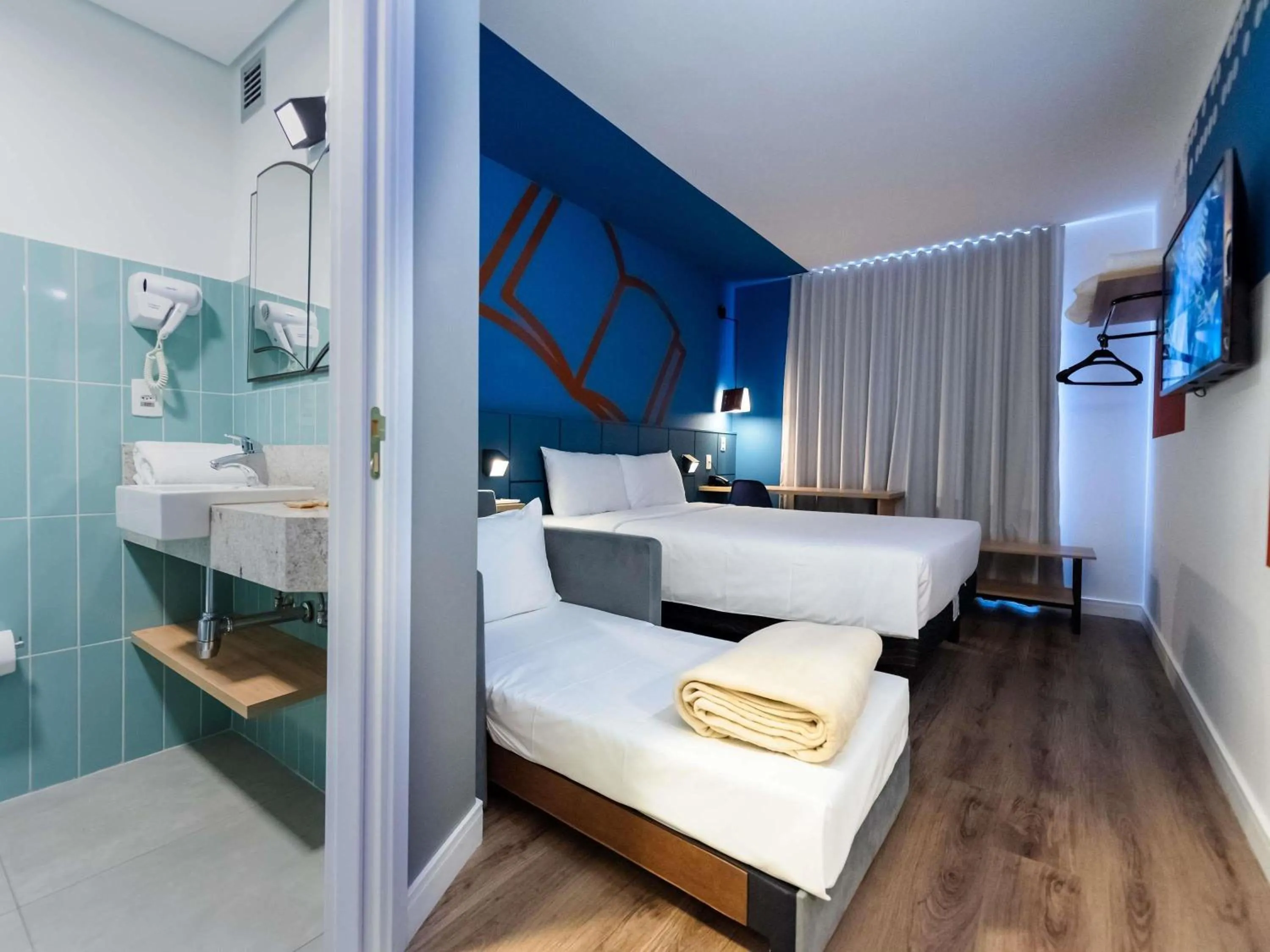 Bedroom, Bed in ibis Styles Poços de Caldas