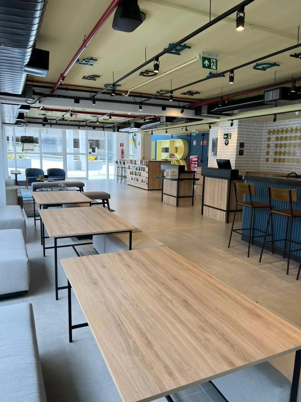 Restaurant/places to eat in ibis Styles Poços de Caldas