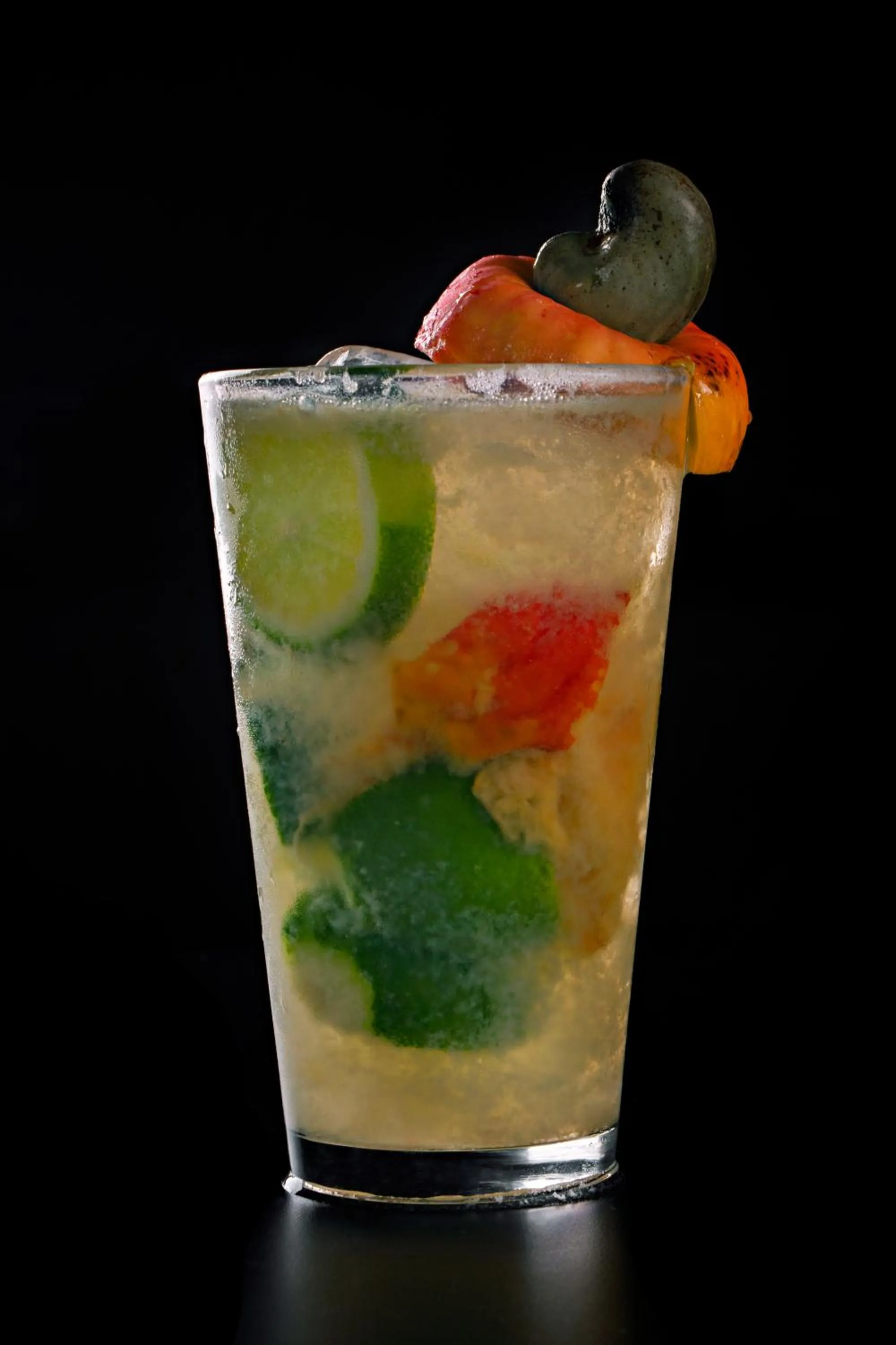 Lounge or bar in ibis Styles Maceió Pajuçara