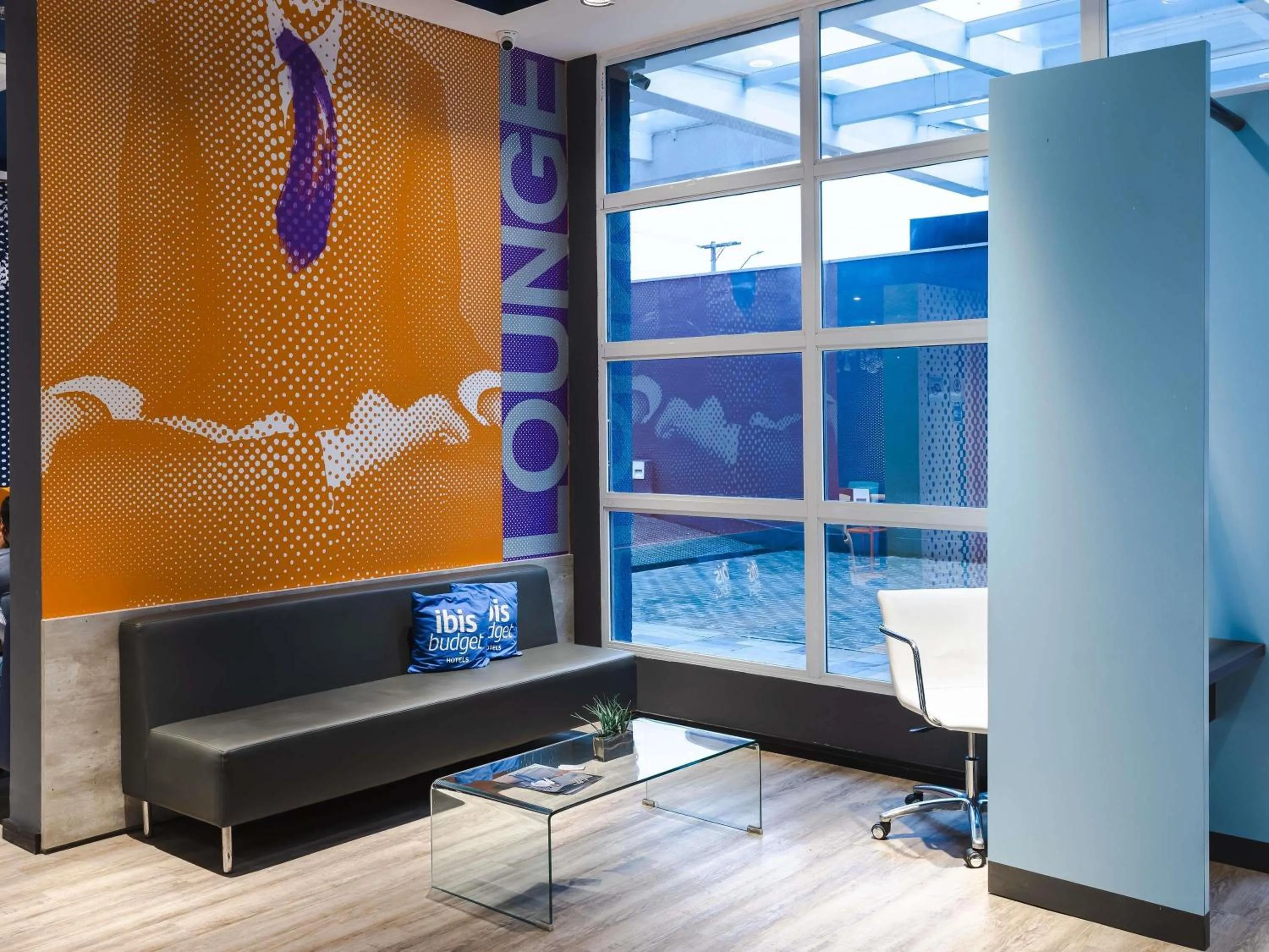 Property building in ibis budget Pindamonhangaba