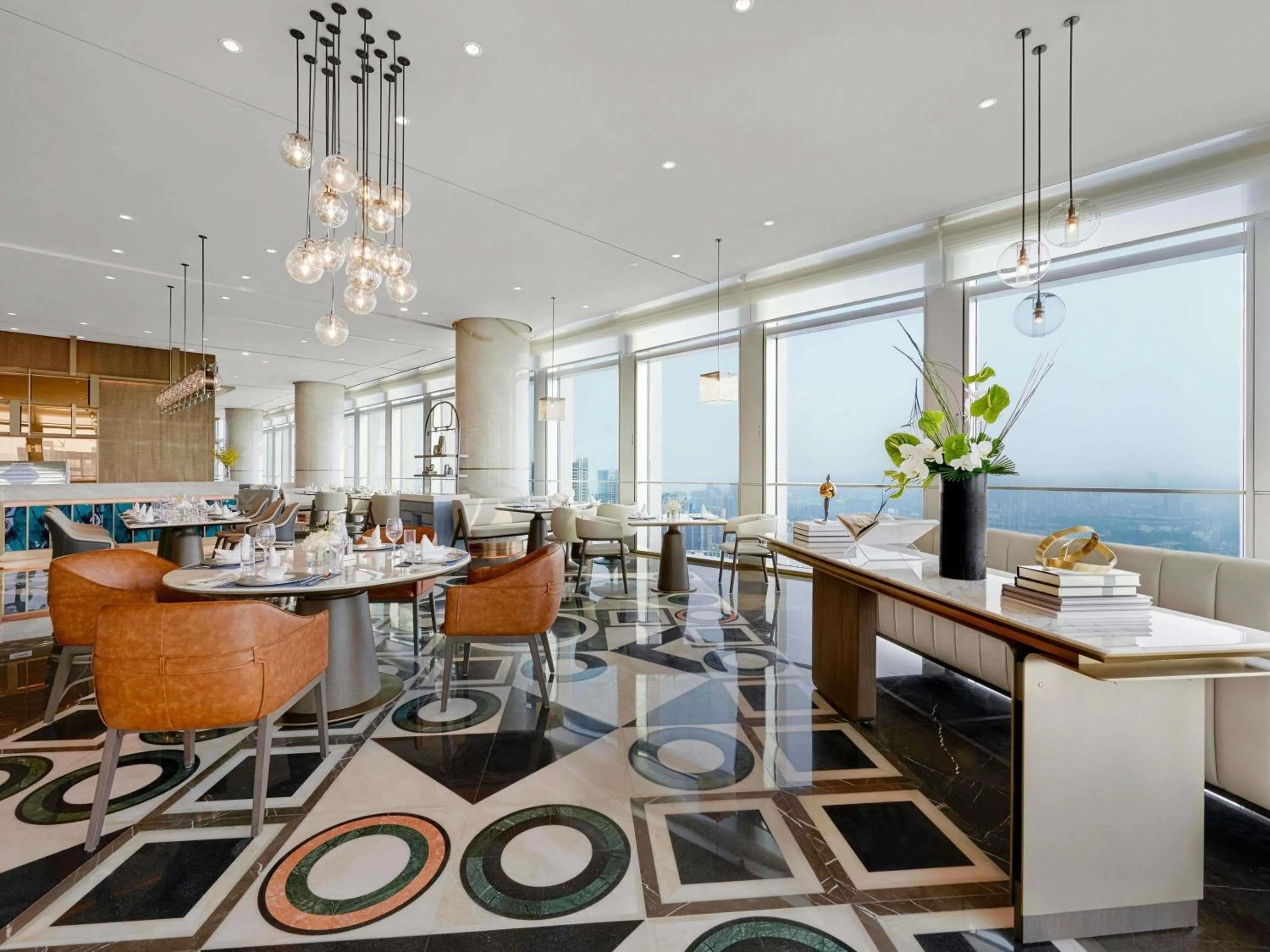 Property building in Pullman Shenzhen North