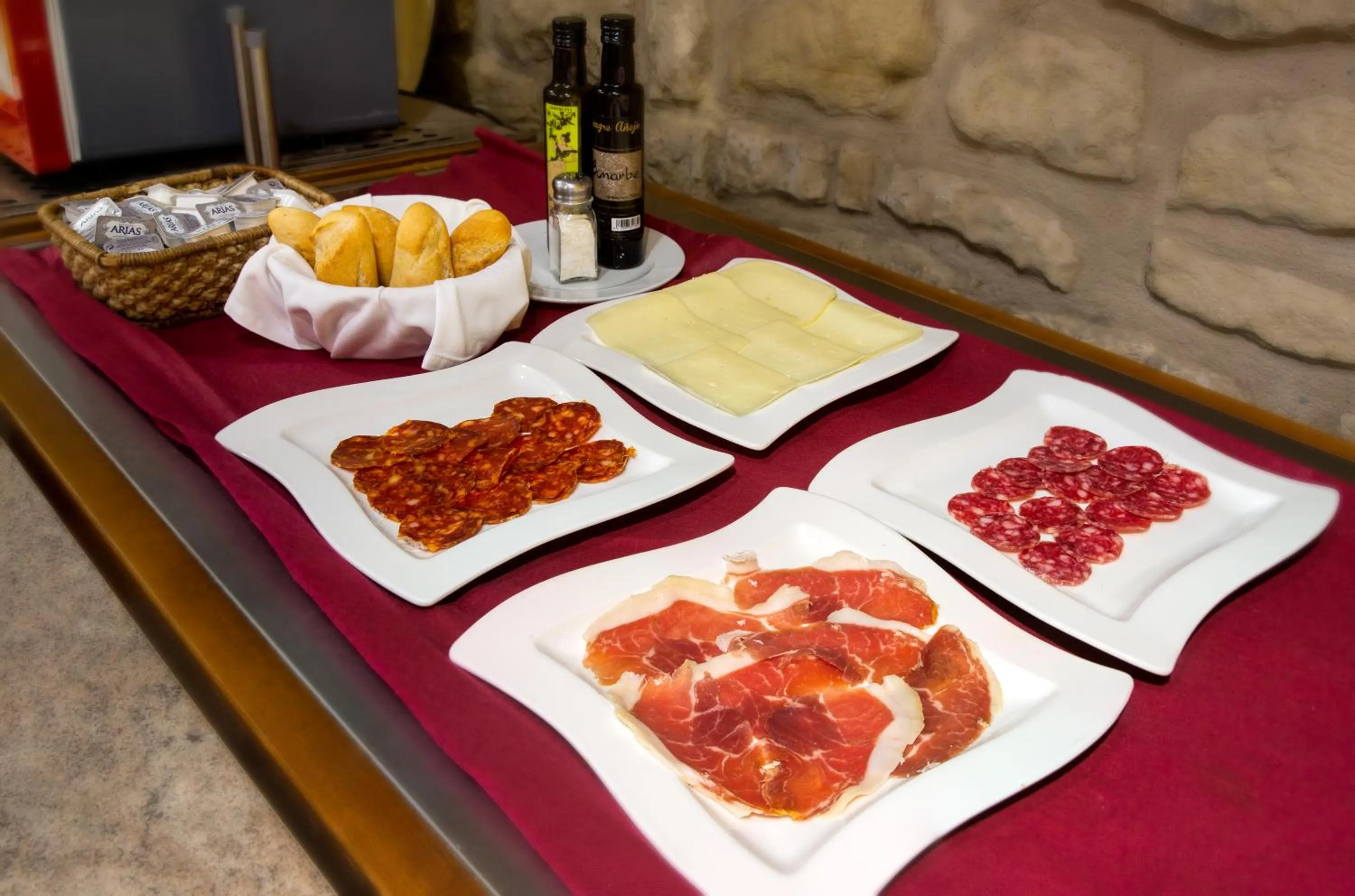 Buffet breakfast in Hotel Palacio Pujadas by Pandora Hoteles