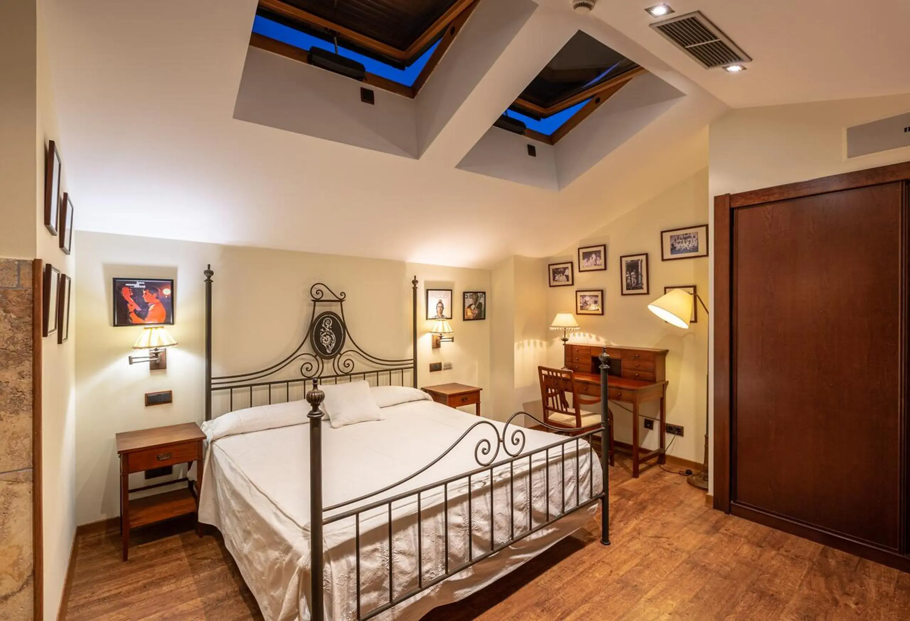 Premium Double Room in Hotel Palacio Pujadas by Pandora Hoteles Premium Double Room in Hotel Palacio Pujadas by Pandora Hoteles