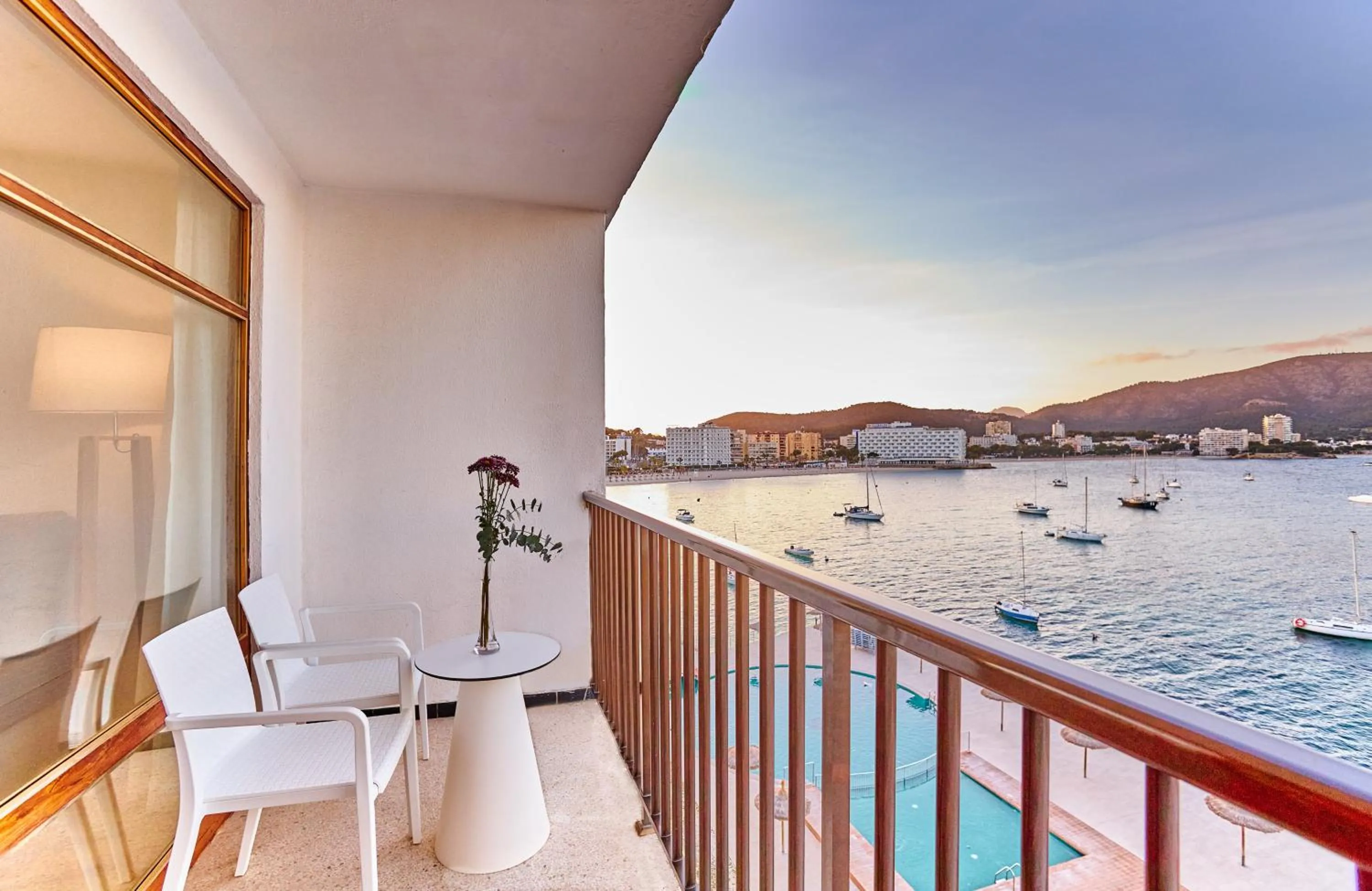 Deluxe Triple Room in Leonardo Royal Hotel Mallorca