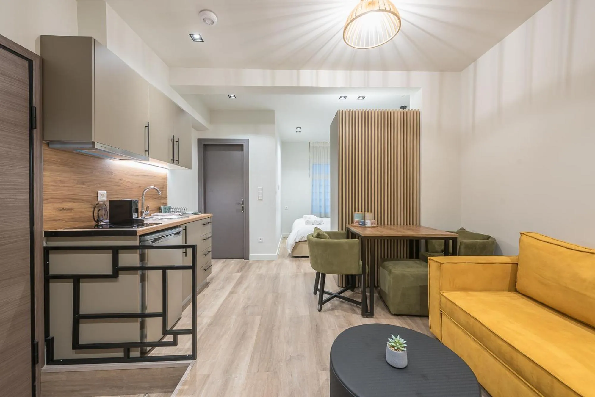Kitchen or kitchenette in Aeiphoria Suites & Rooms - Athens