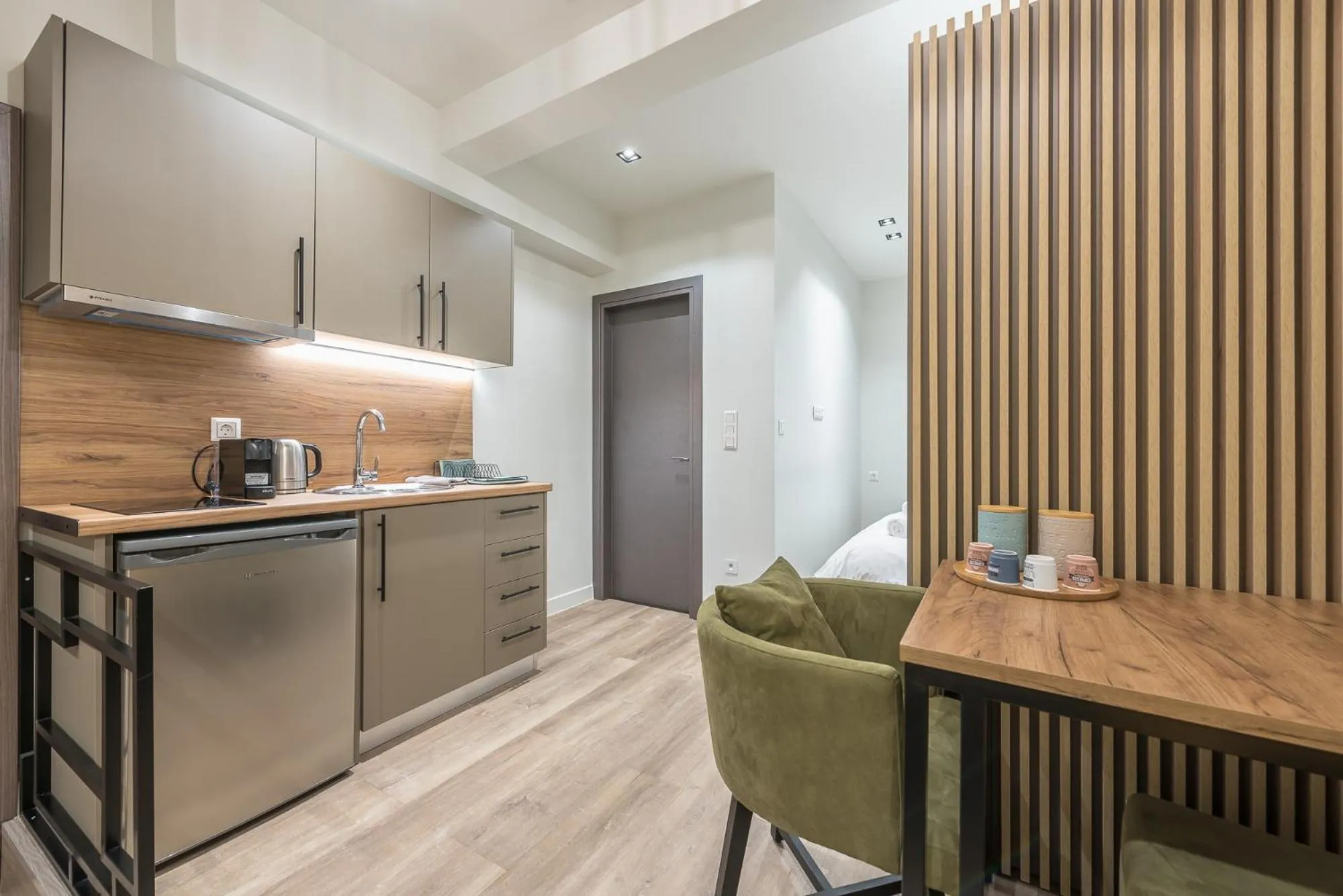 Kitchen or kitchenette in Aeiphoria Suites & Rooms - Athens