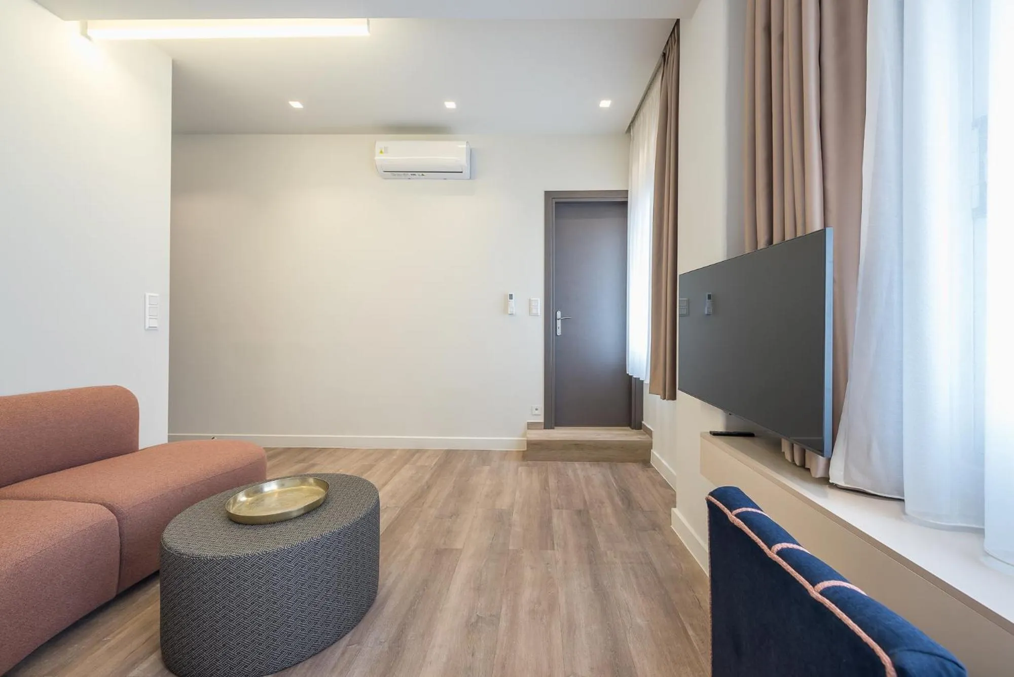 Seating area in Aeiphoria Suites & Rooms - Athens