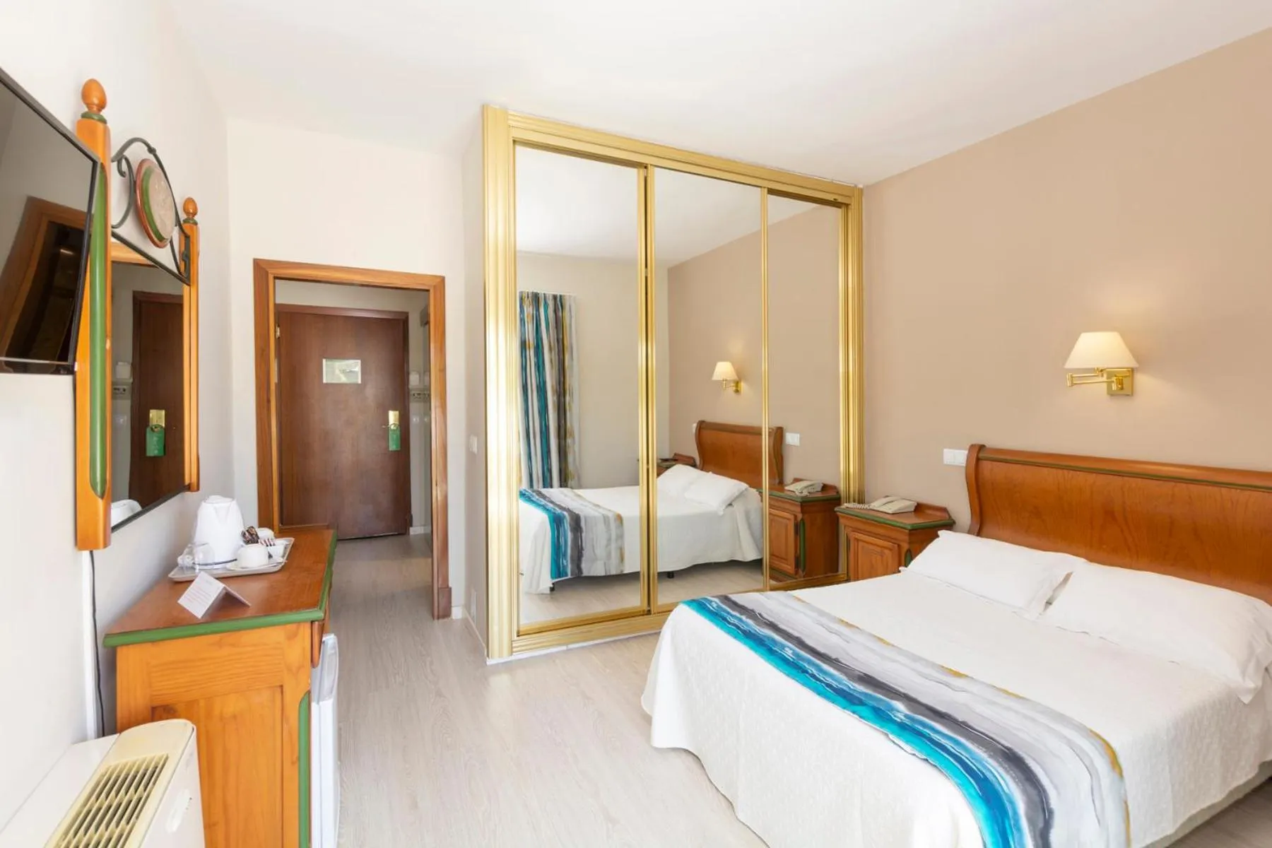 Bed in Mar Hotels Paguera & Spa