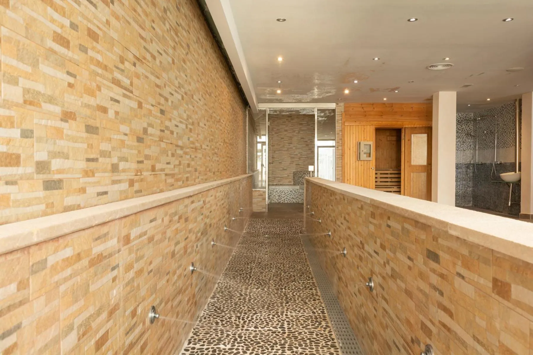 Spa and wellness centre/facilities in Mar Hotels Paguera & Spa