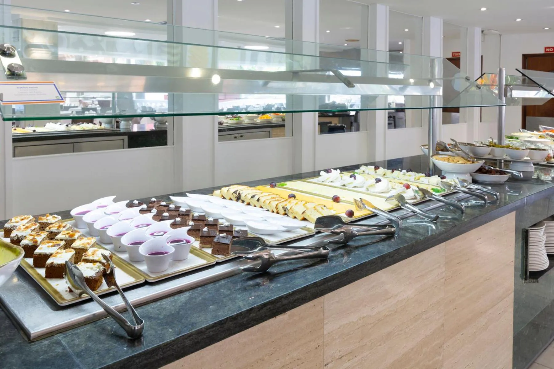 Restaurant/places to eat in Mar Hotels Paguera & Spa