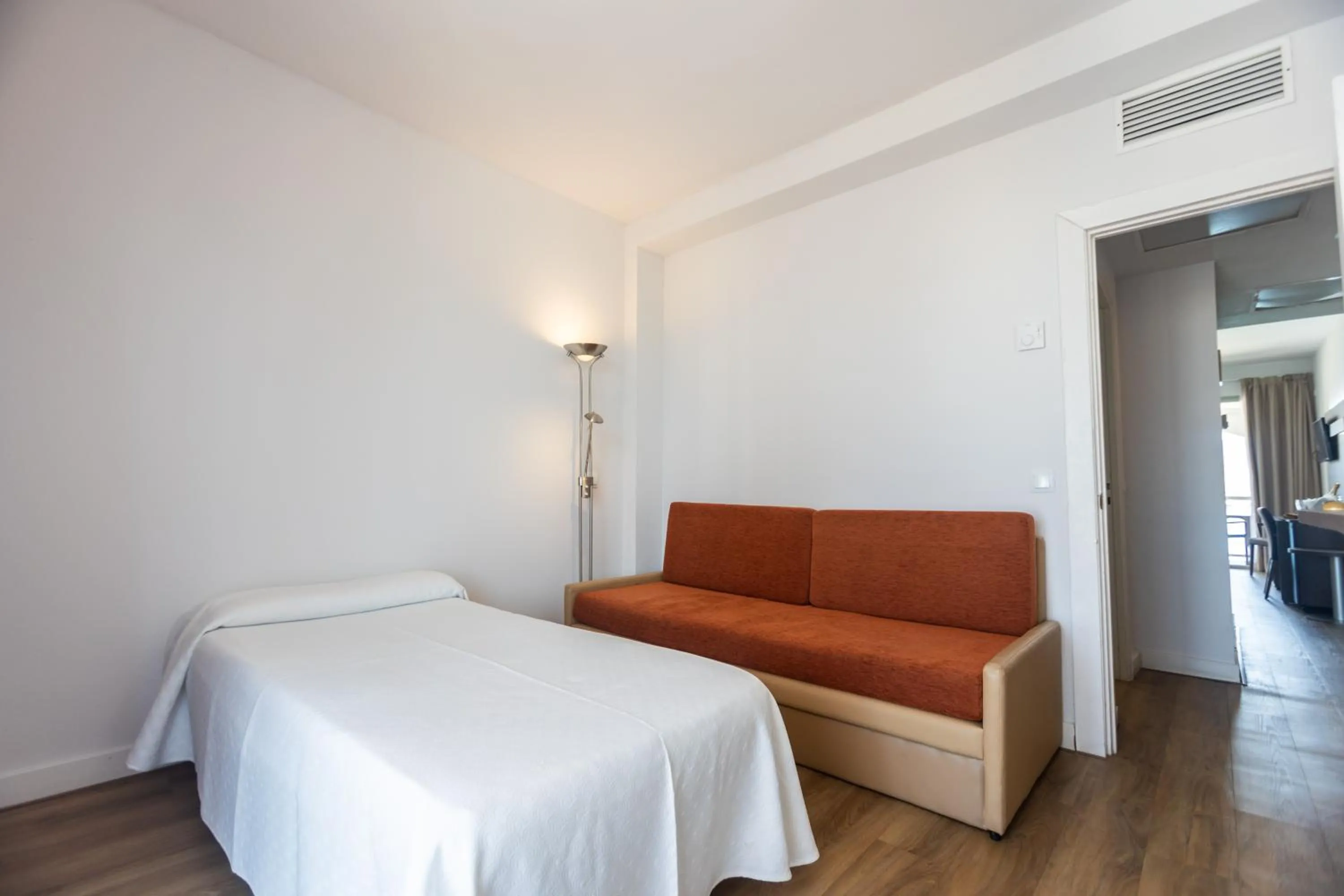 Family, Bed in Seramar Hotel Comodoro Playa