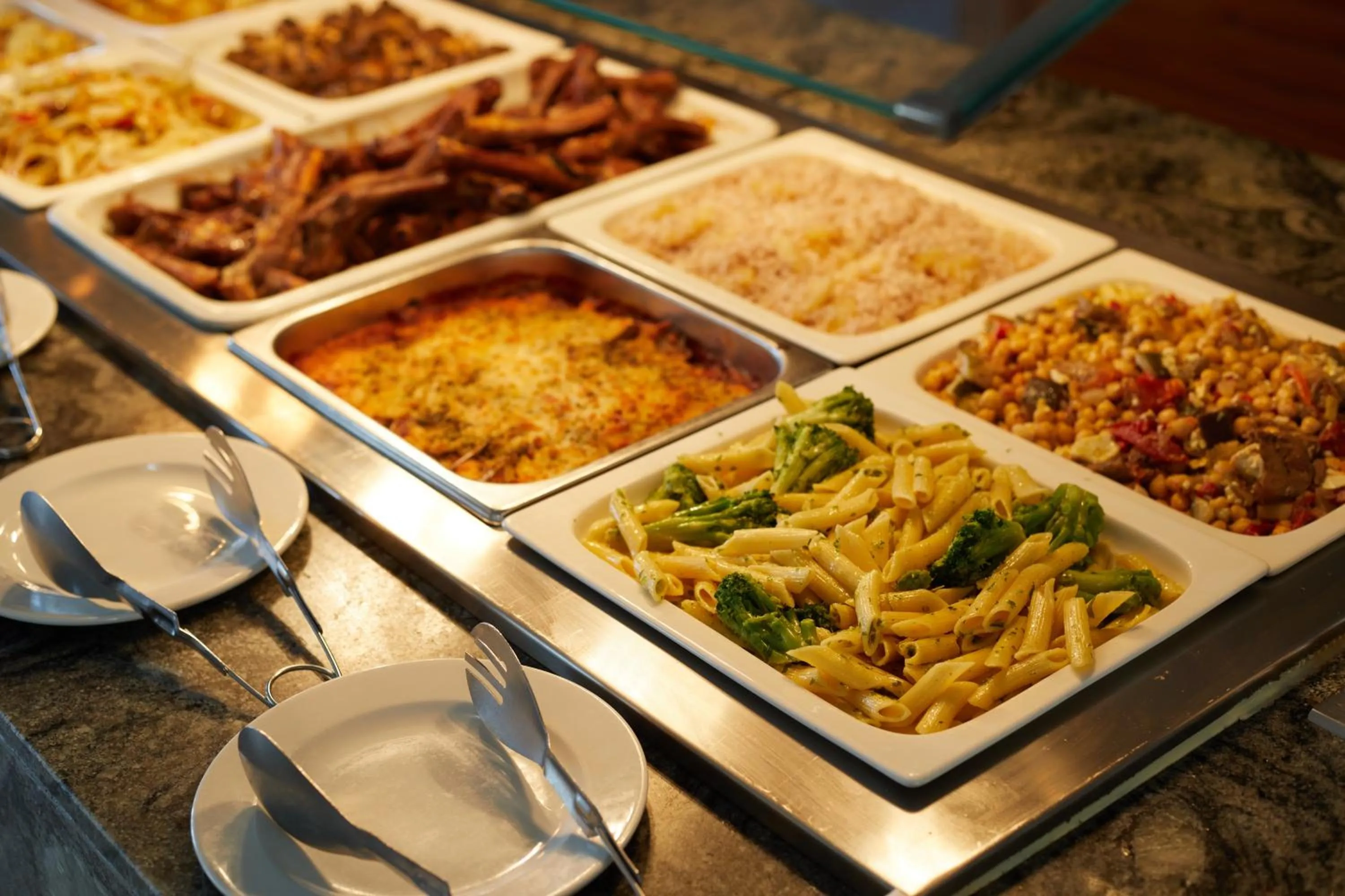 Food in JS Paradise Sport - Adults Only