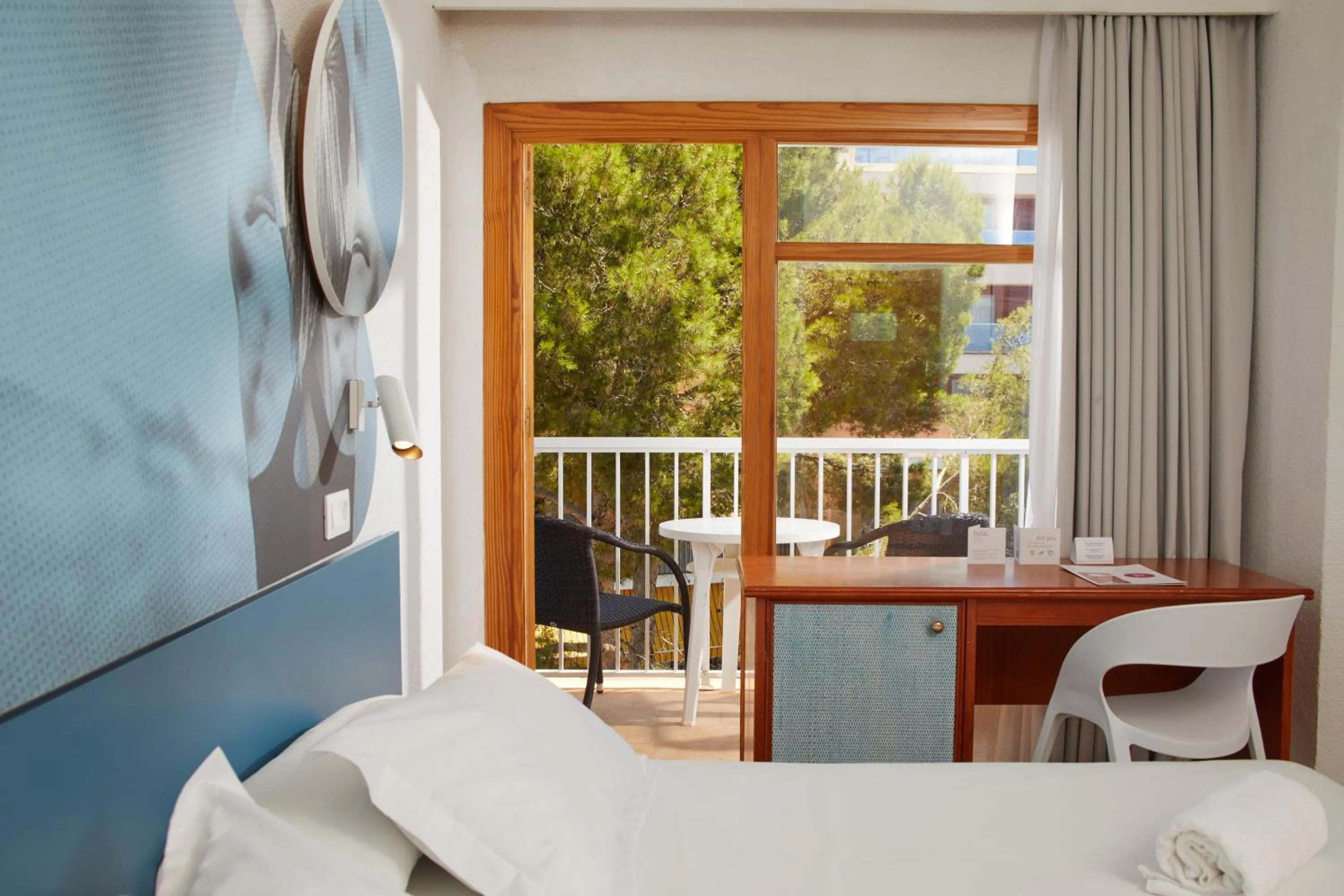 Decorative detail in JS Paradise Sport - Adults Only