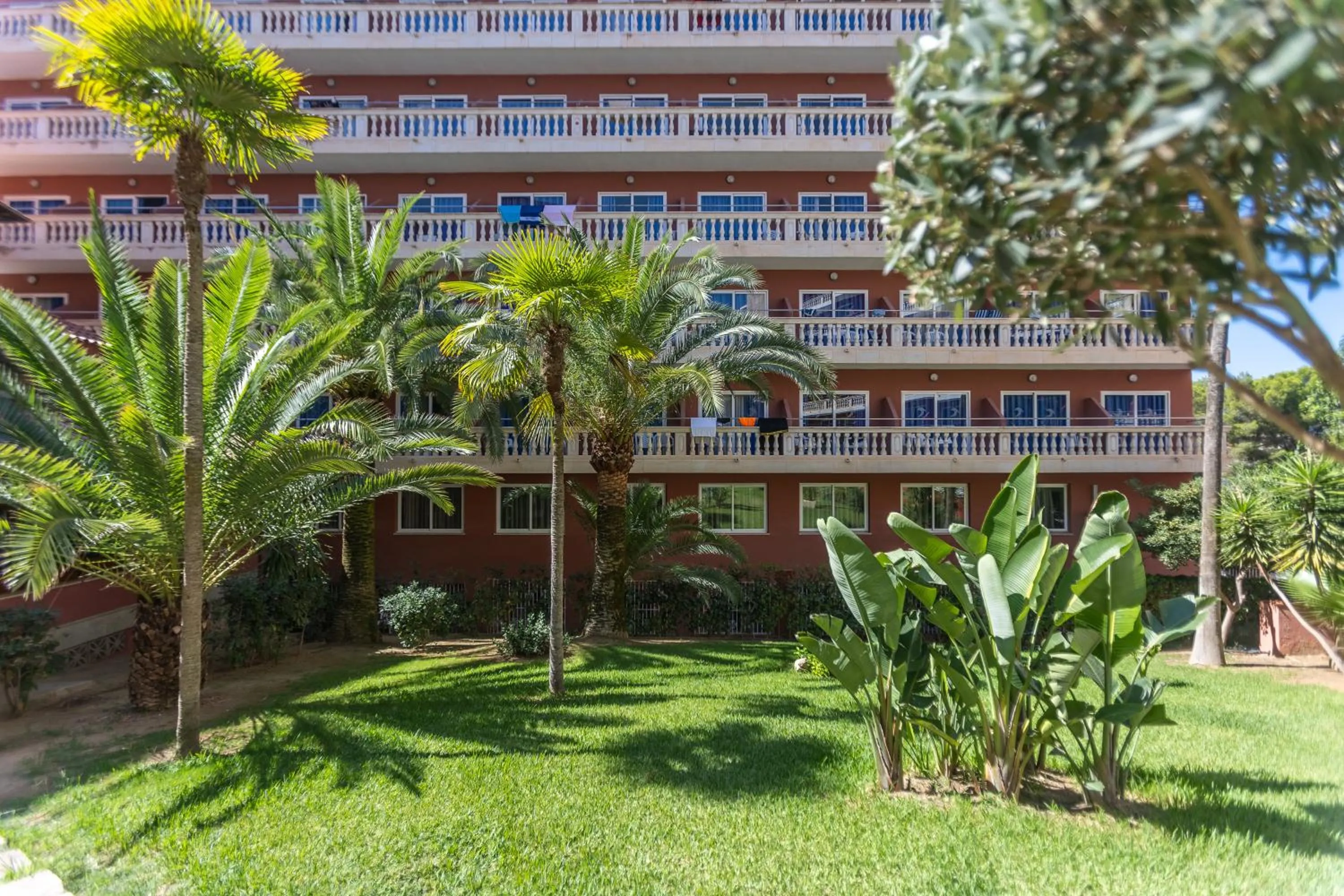 Garden in Seramar Hotel Luna Park Adults Only