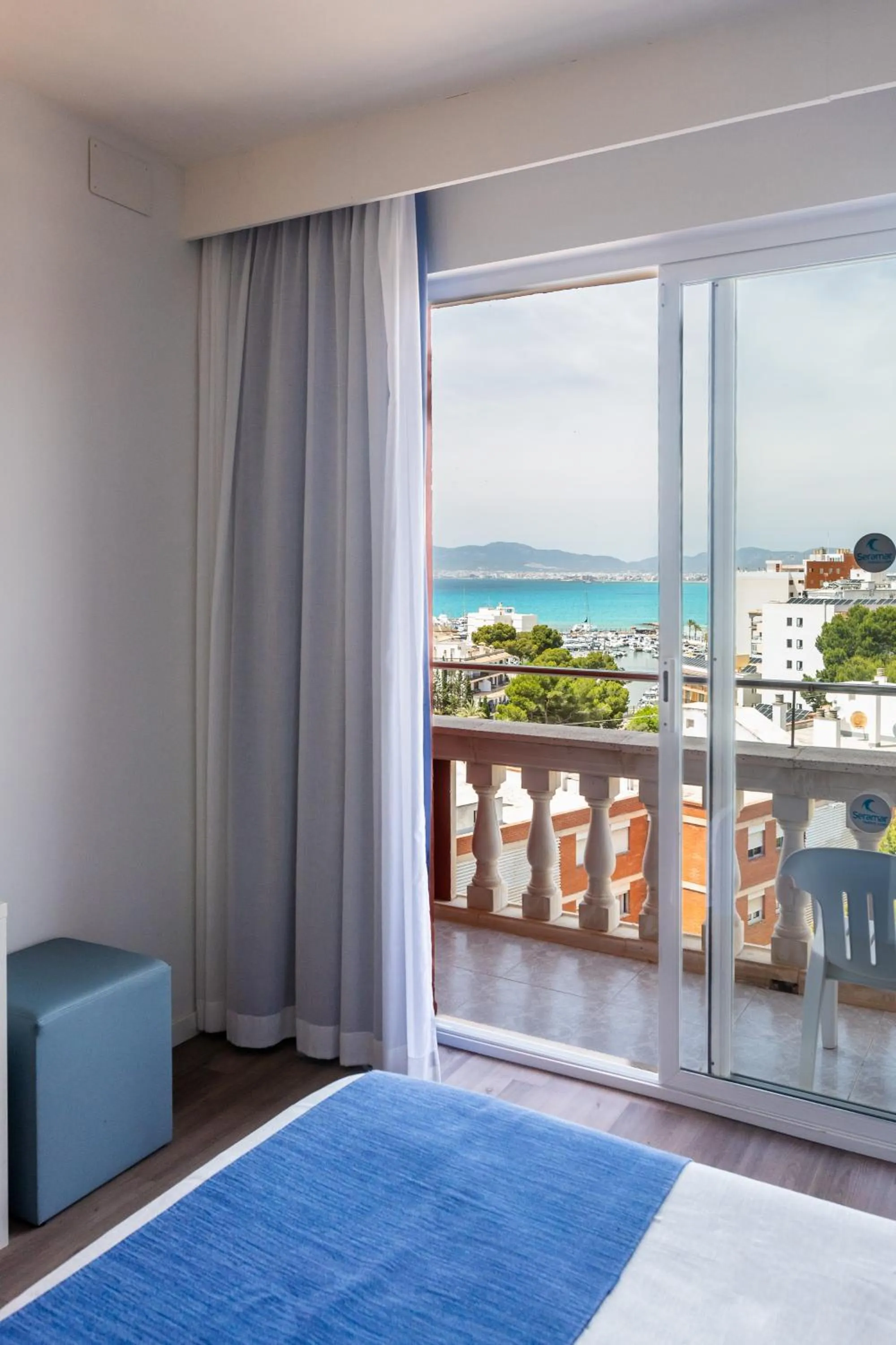 Sea view, Bed in Seramar Hotel Luna Park Adults Only