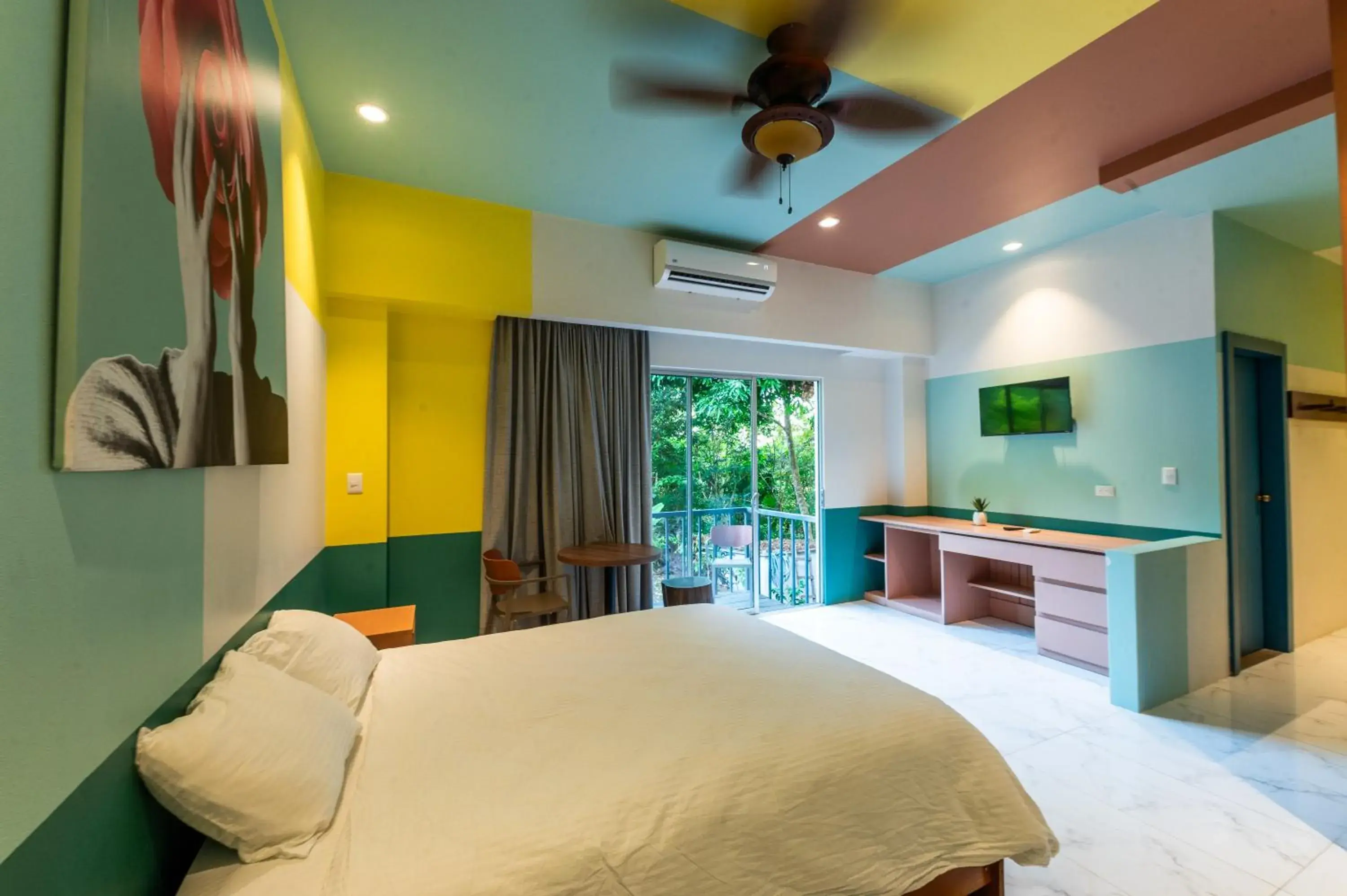 Family Bungalow in Marala Hotel Family Bungalow in Marala Hotel