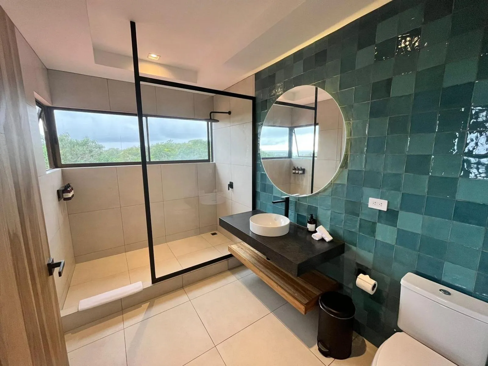 Shower in Marala Hotel