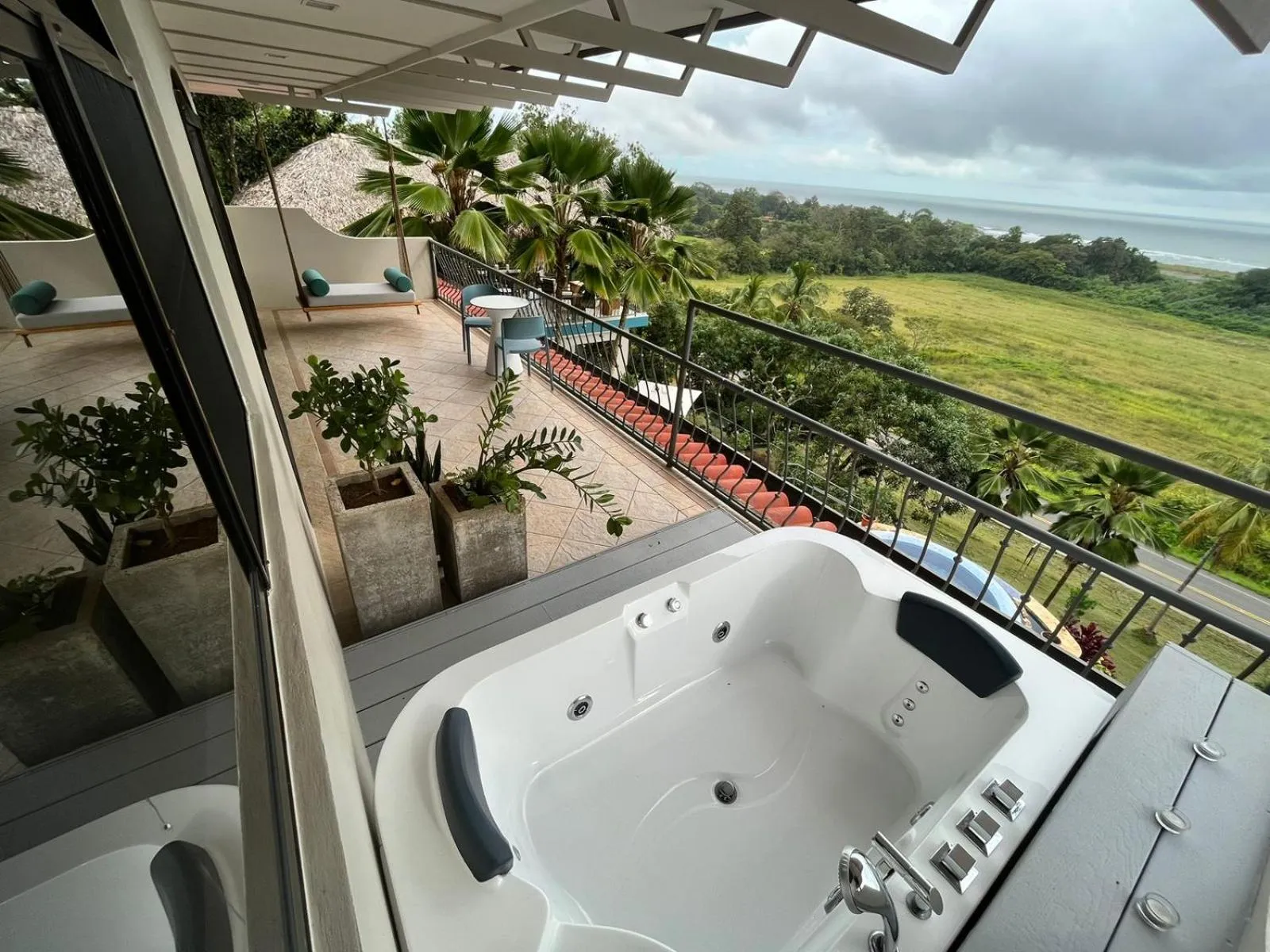 Hot Tub in Marala Hotel