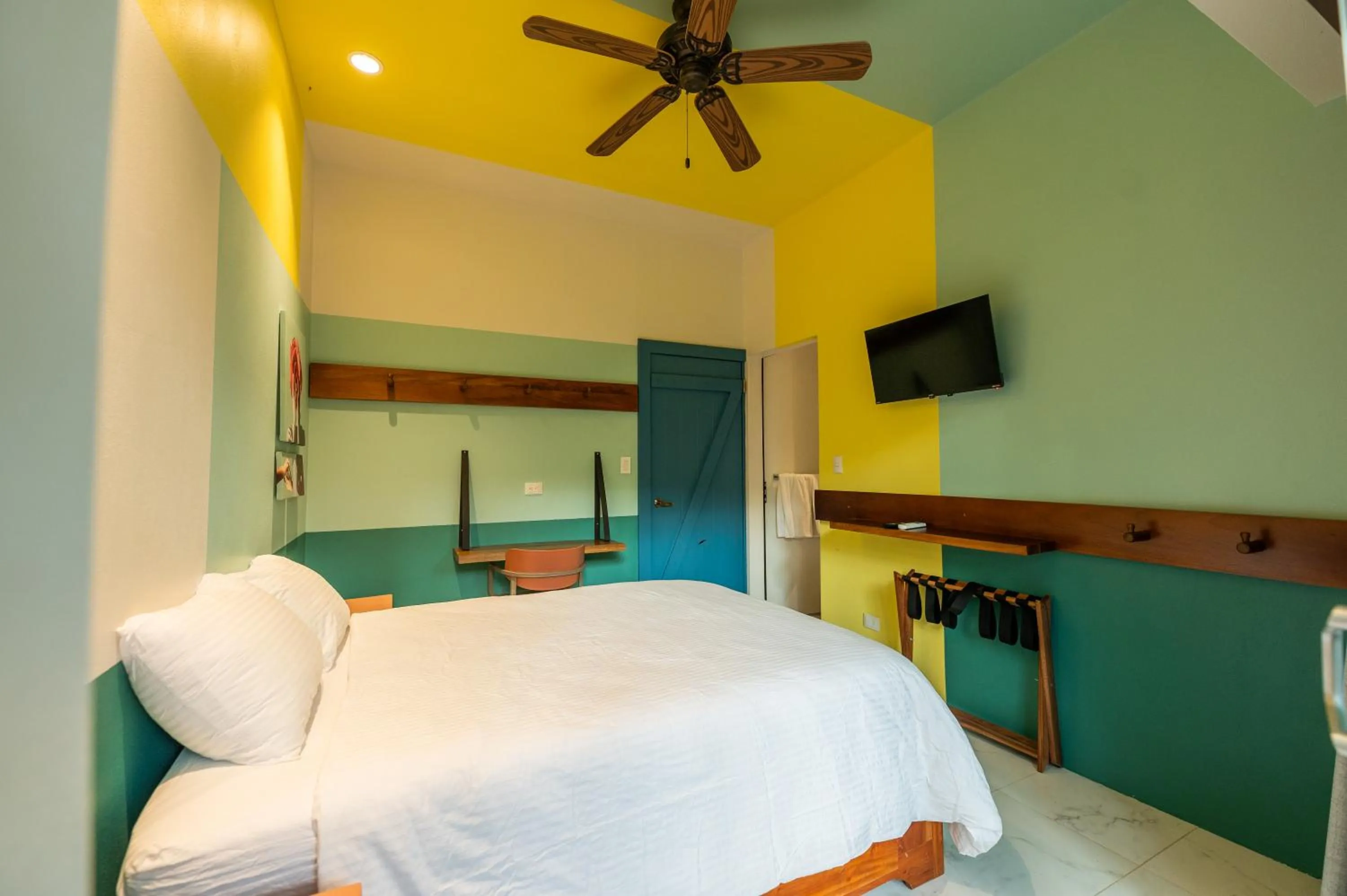 Bedroom, Bed in Marala Hotel