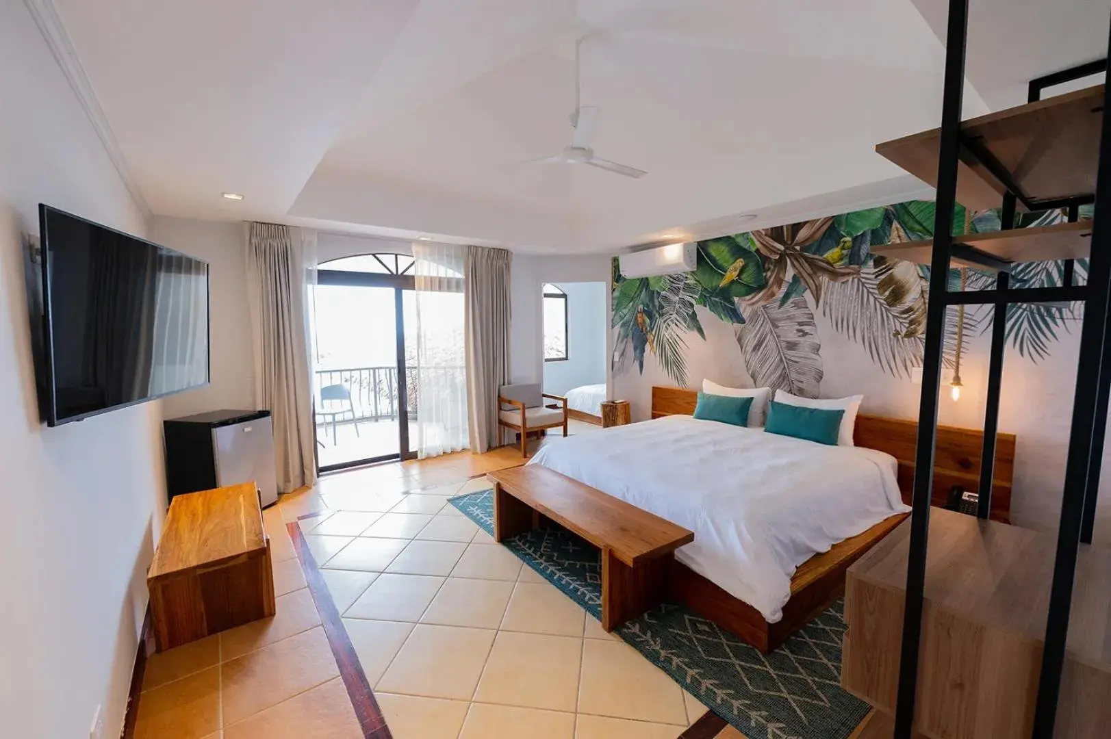Triple Room with Sea View in Marala Hotel Triple Room with Sea View in Marala Hotel