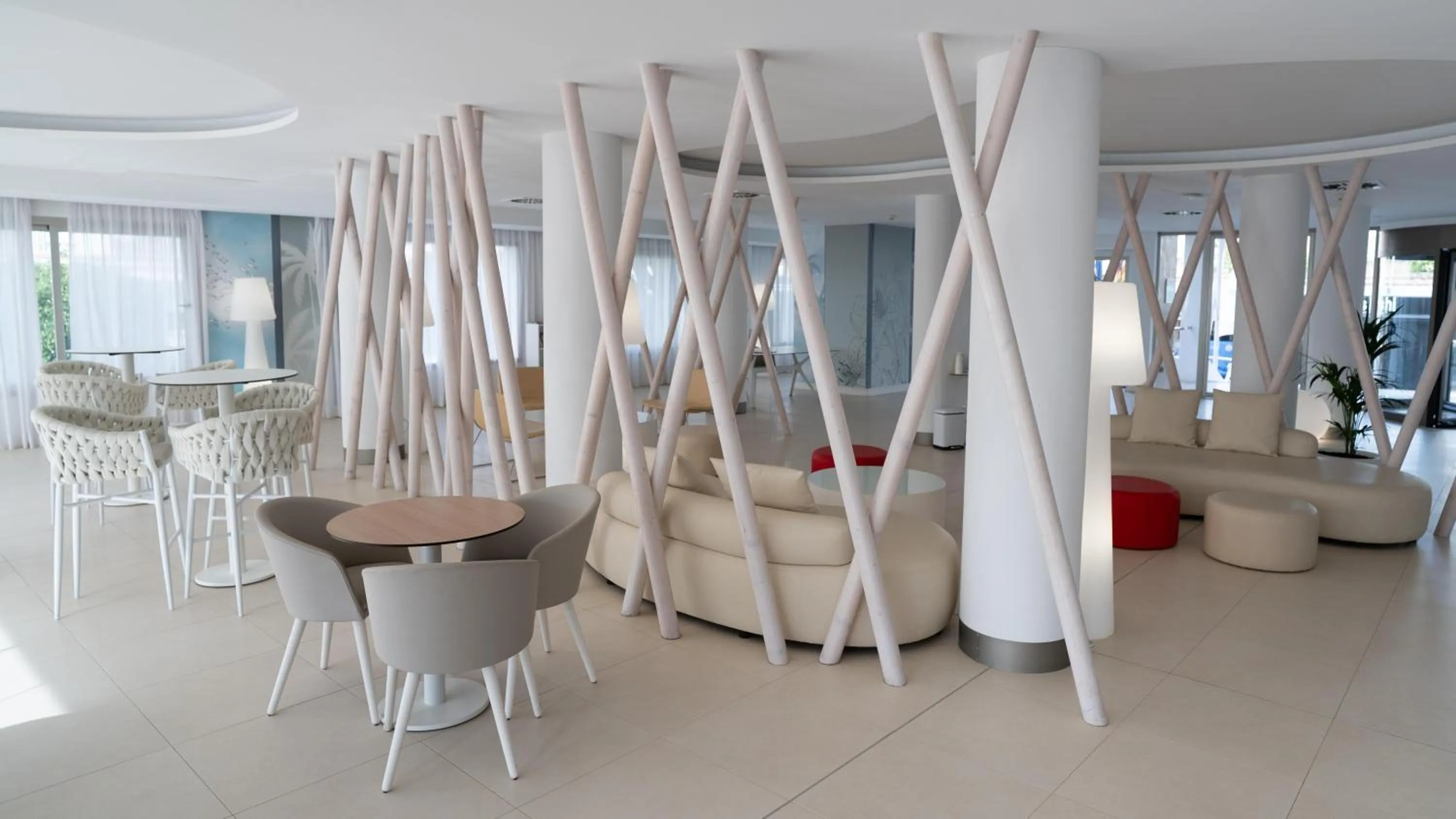 Lobby or reception in BLUESEA Anba Romaní