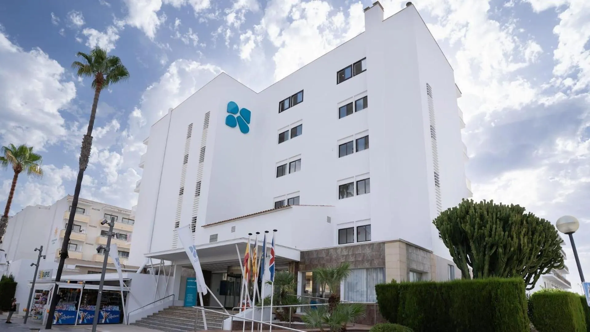 Property building in BLUESEA Anba Romaní