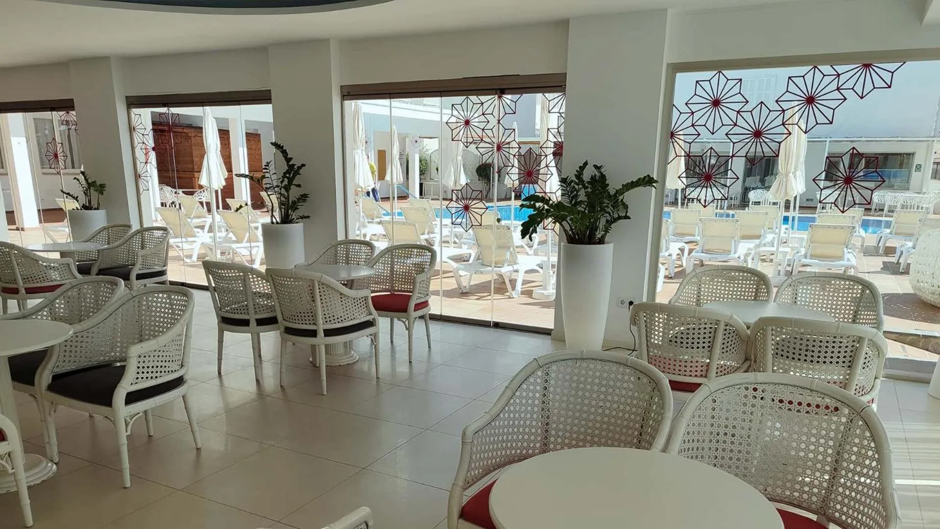 Restaurant/places to eat in BLUESEA Anba Romaní