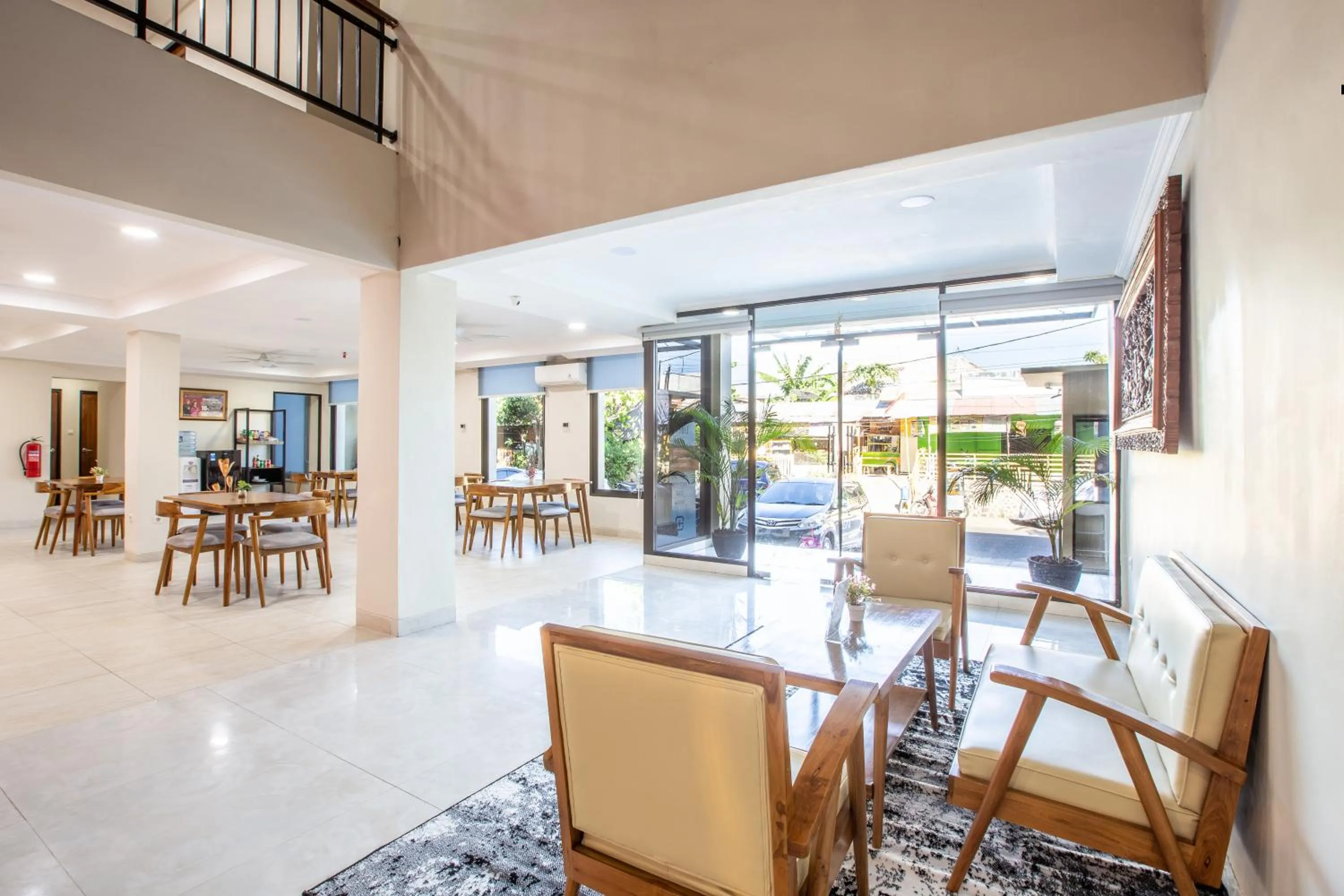 Restaurant/places to eat in Liberta Home Seririt Bali