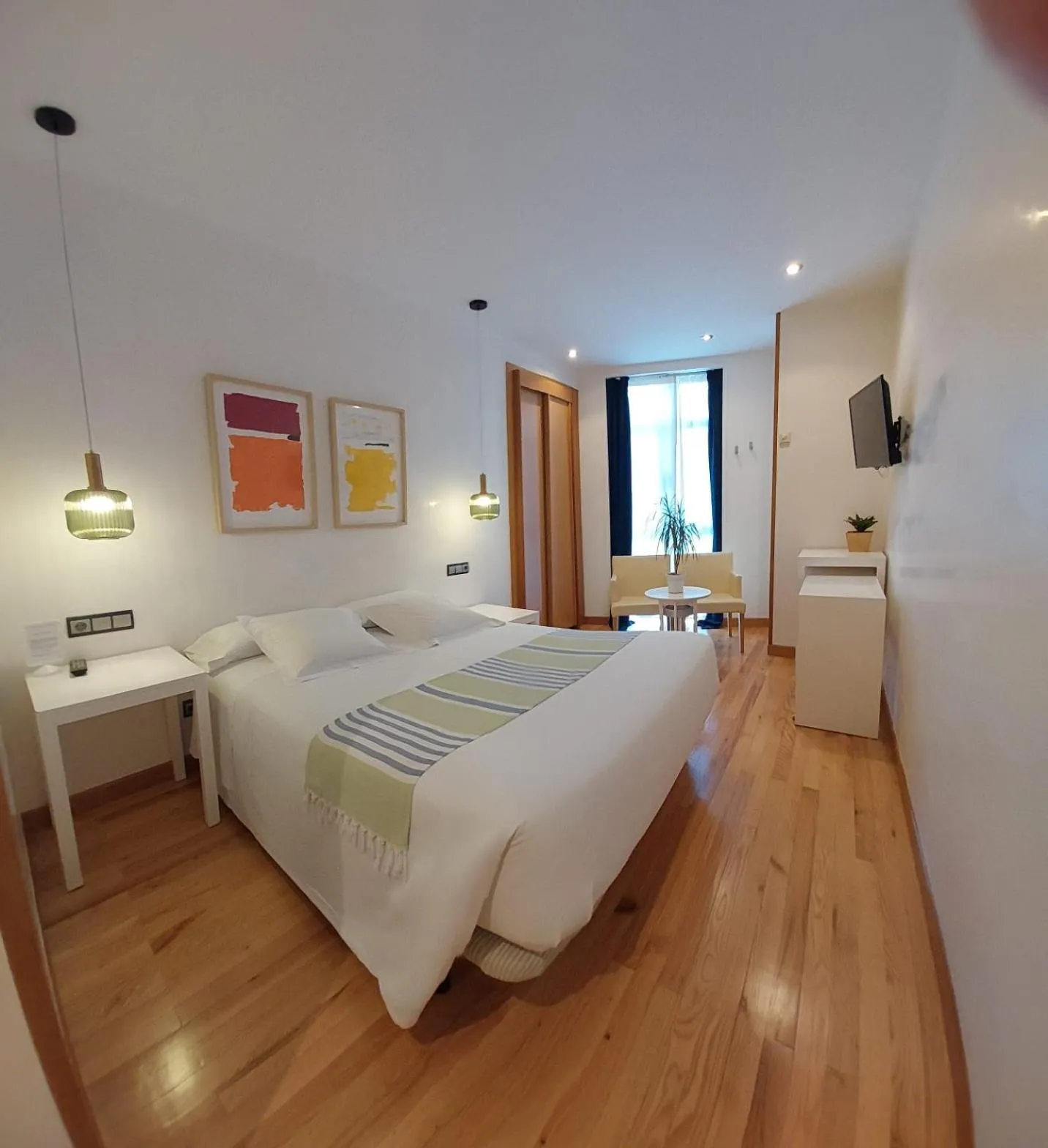 Bed in Hotel Nochendi