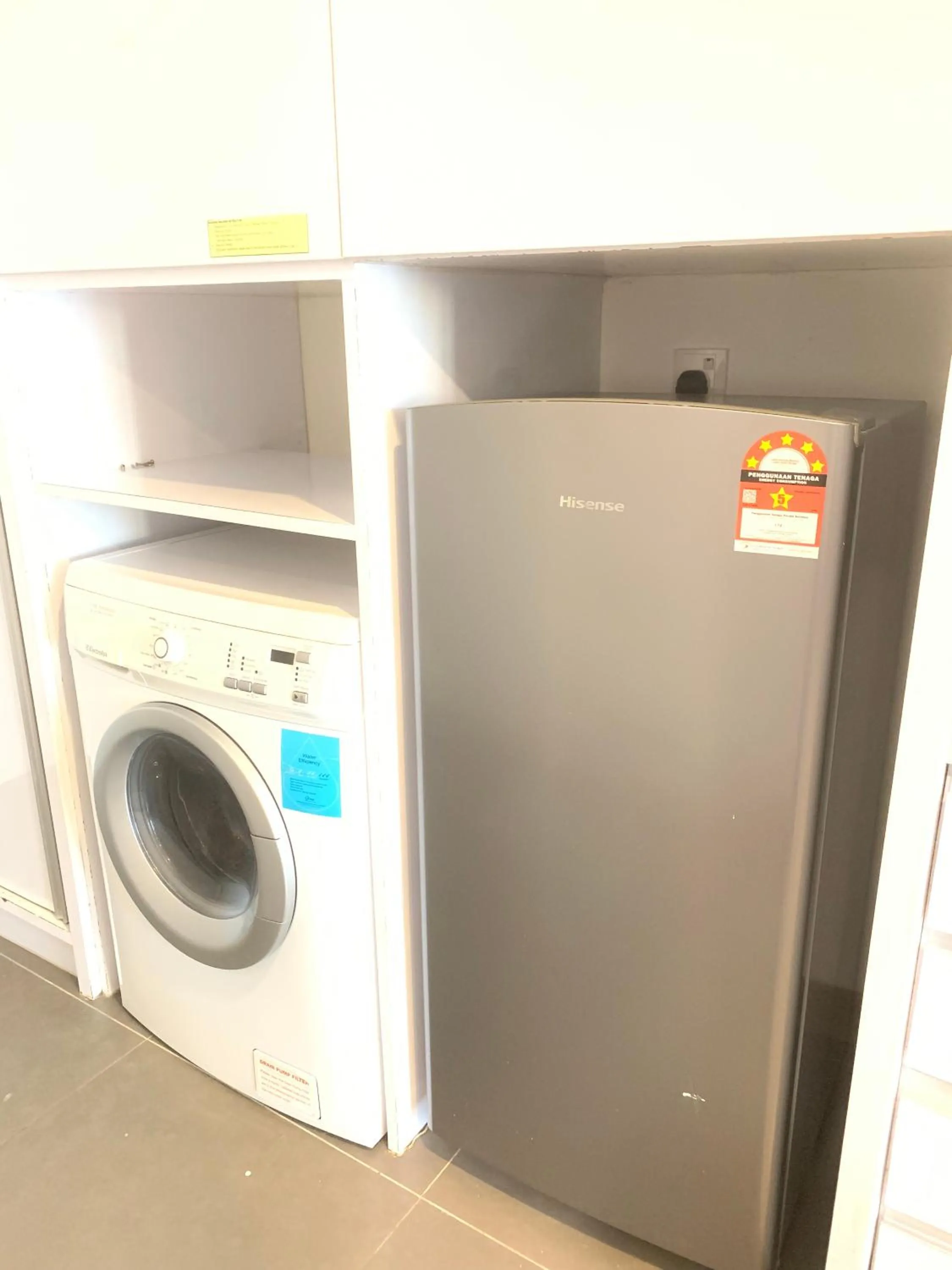 washing machine in RS Suites In Bukit Bintang