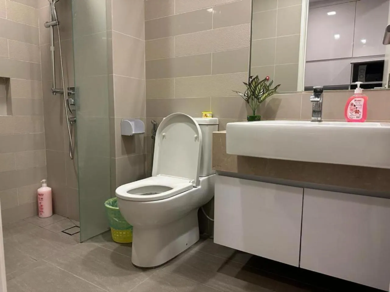 Toilet in RS Suites In Bukit Bintang