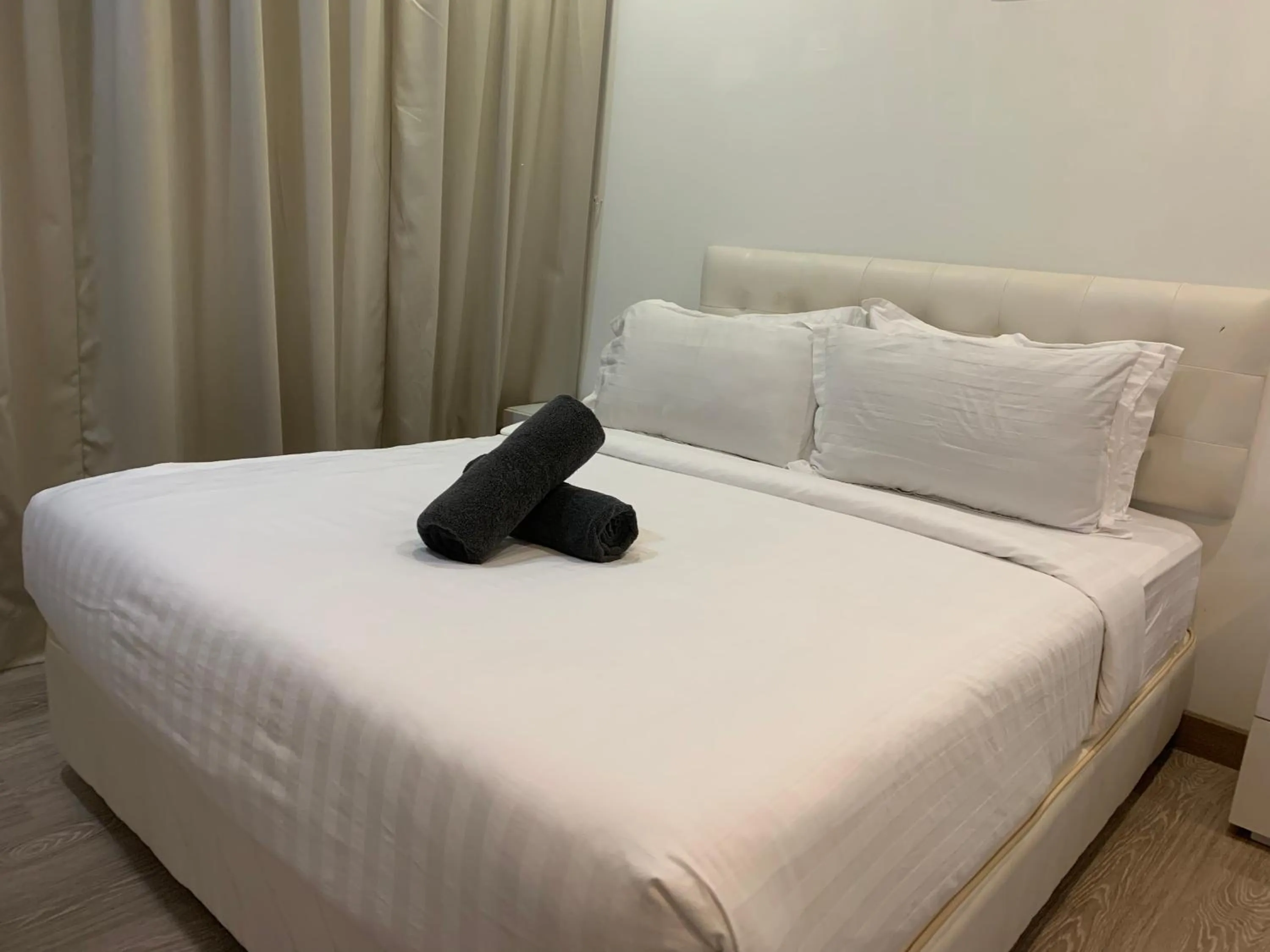 Bed in RS Suites In Bukit Bintang