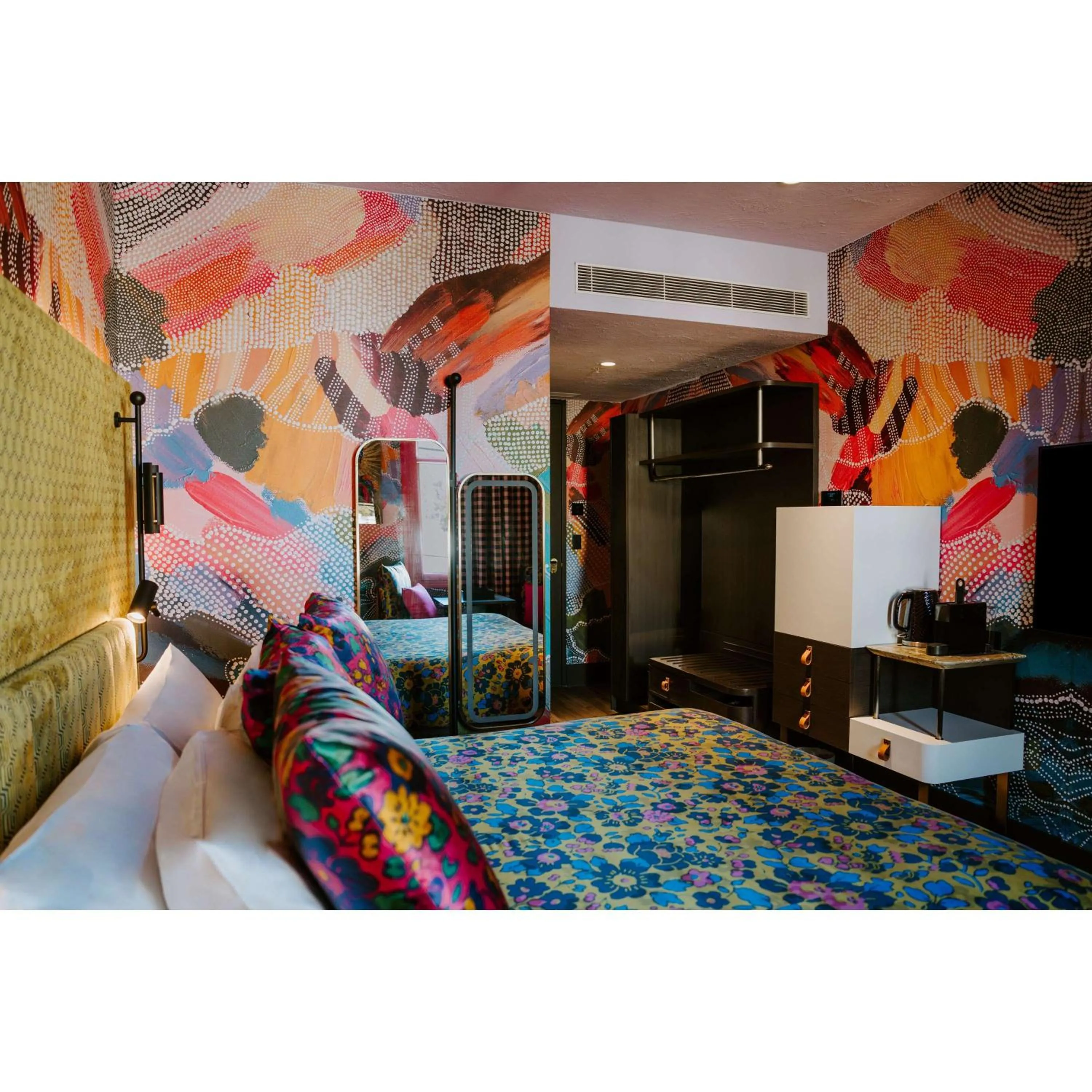 Bed in The Motley Hotel Richmond, Tapestry Collection by Hilton