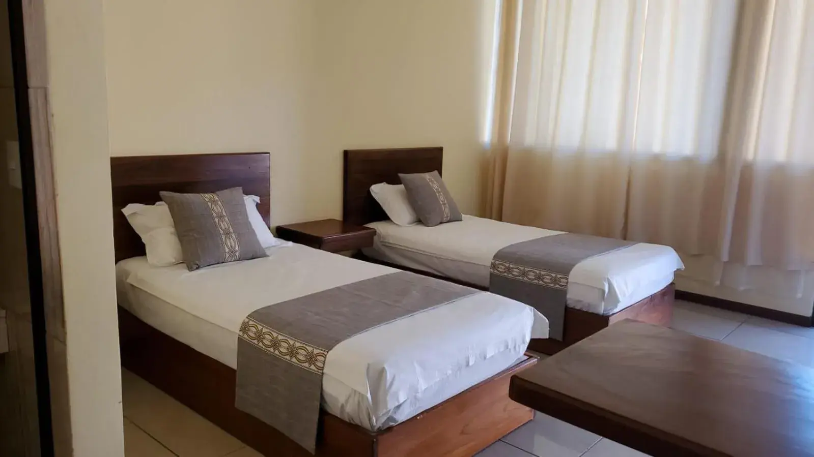 Twin Room with Shower in Villa Garita Inn Twin Room with Shower in Villa Garita Inn