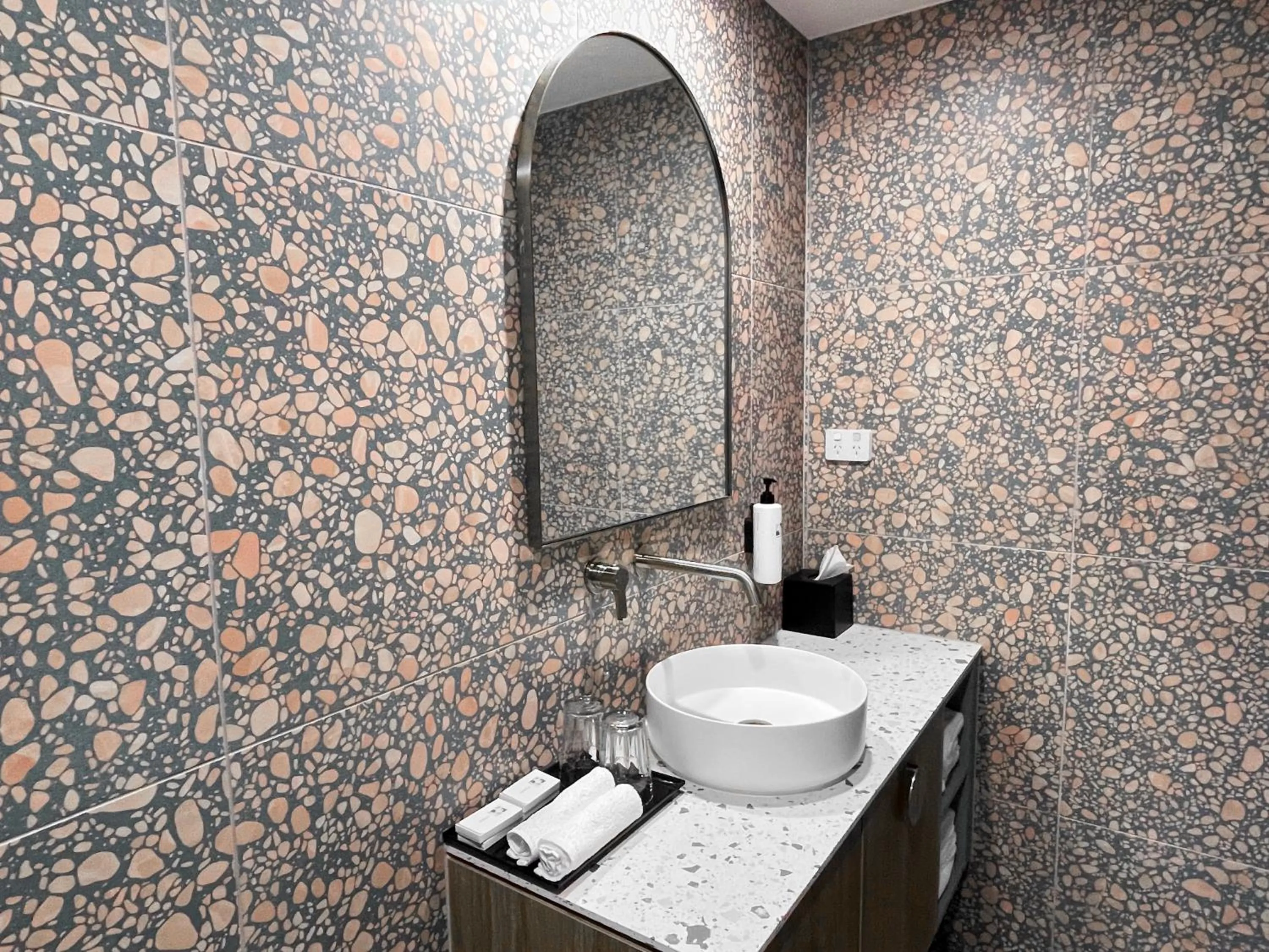 Bathroom in Swiss-Belhotel Woolloongabba, Brisbane