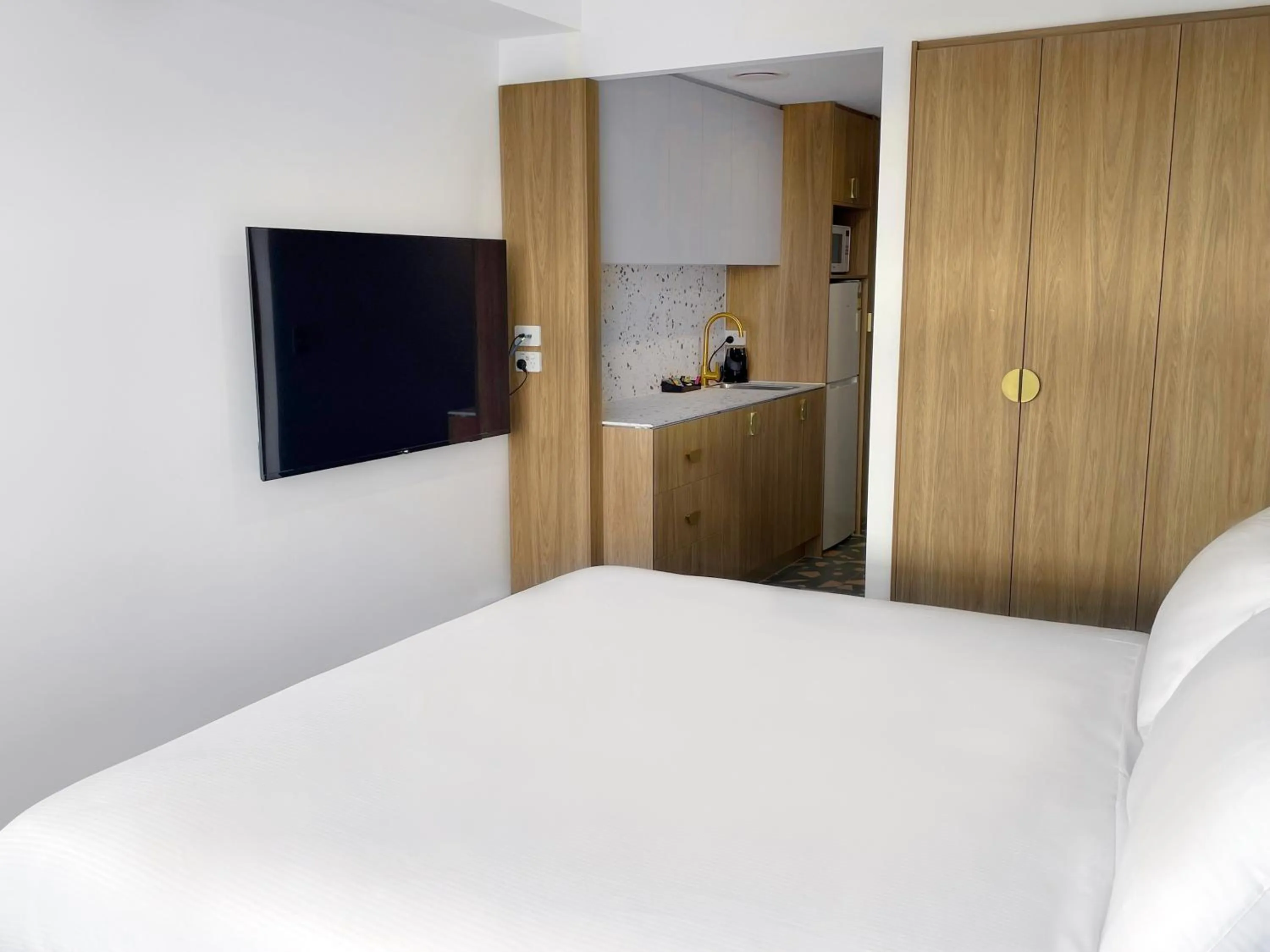 Bed in Swiss-Belhotel Woolloongabba, Brisbane