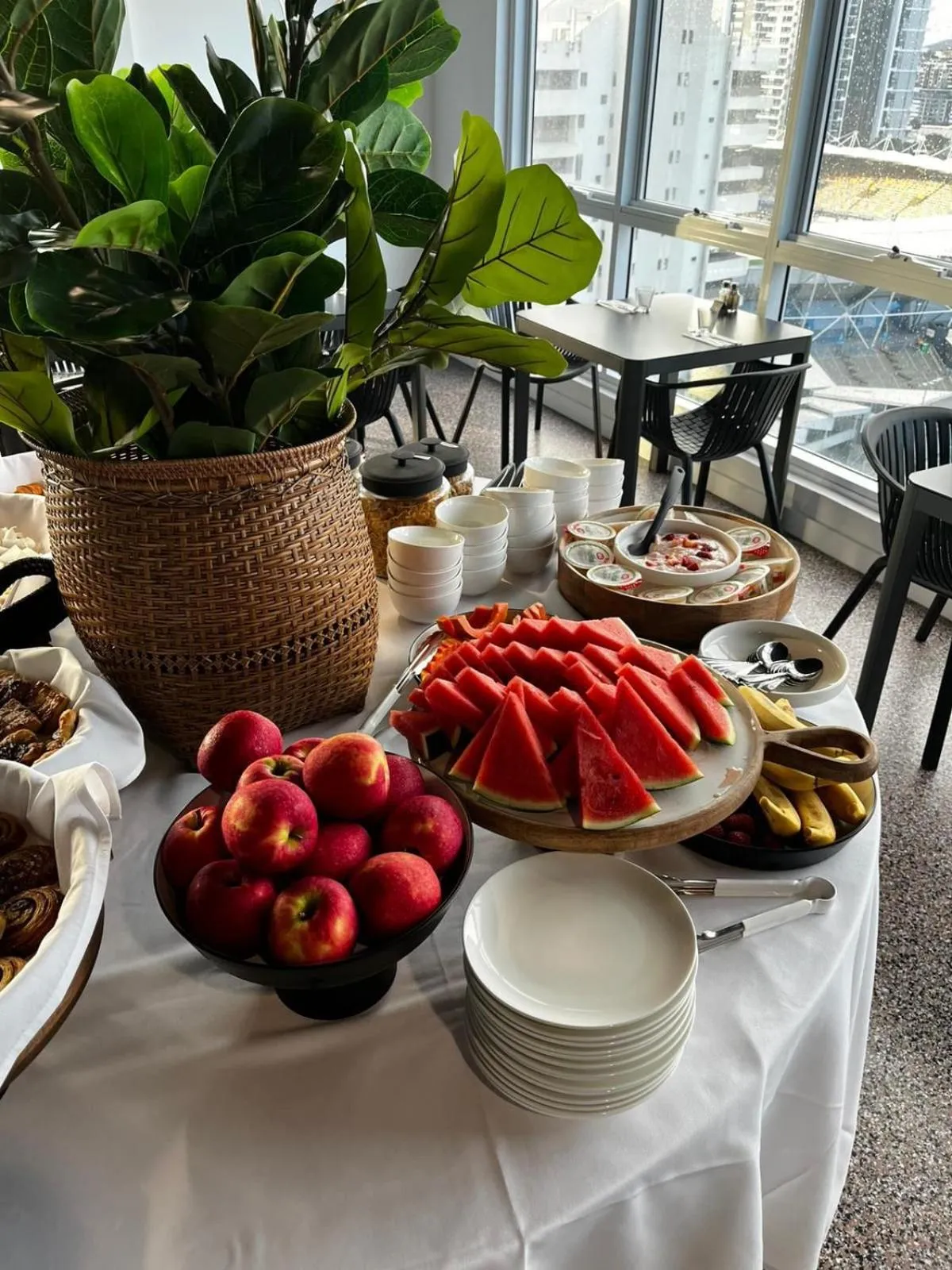 Breakfast in Swiss-Belhotel Woolloongabba, Brisbane