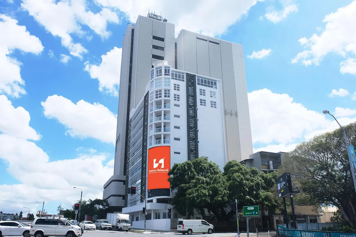 Property building in Swiss-Belhotel Woolloongabba, Brisbane