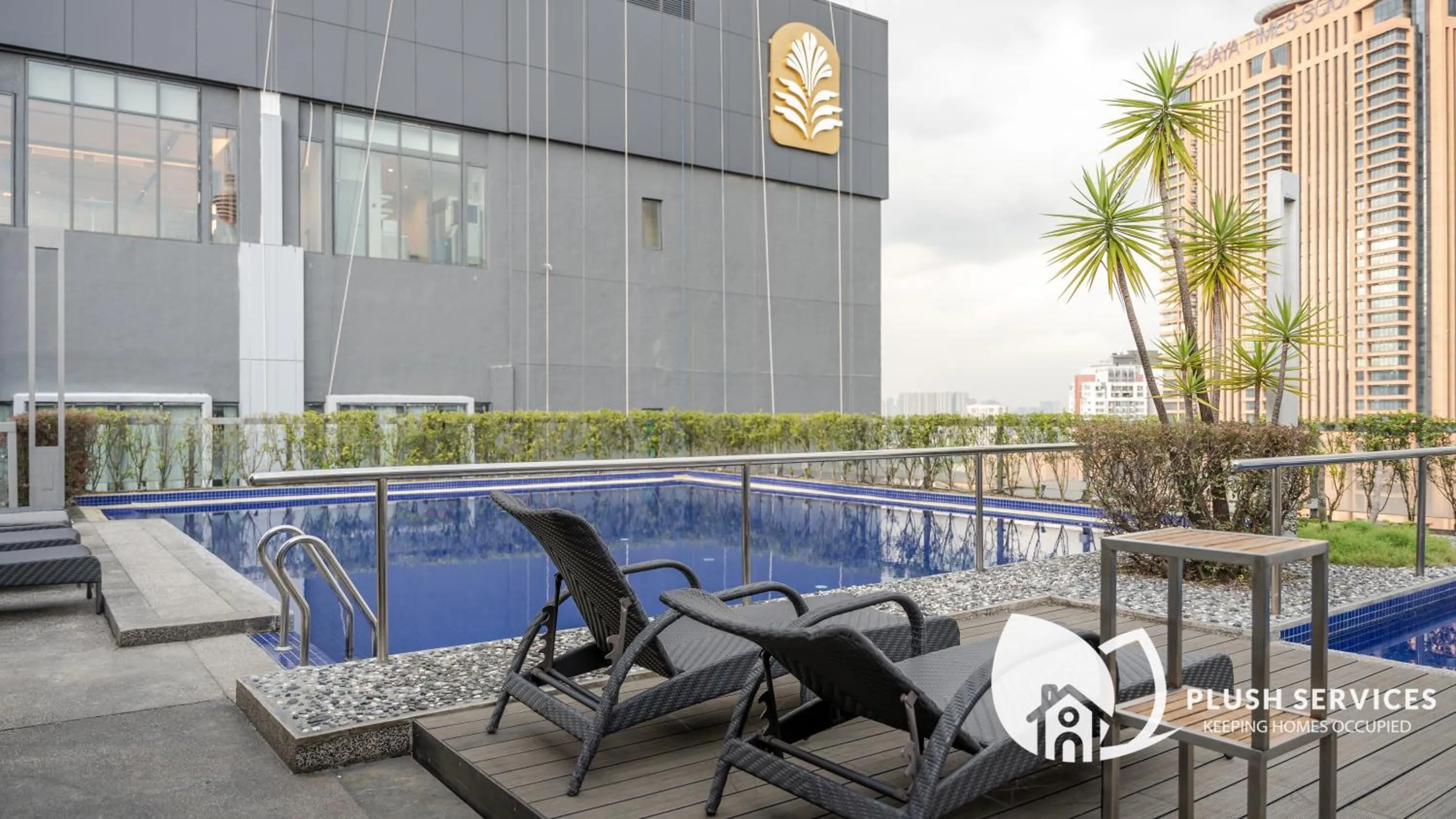 Swimming pool in Fairlane Residences by Plush