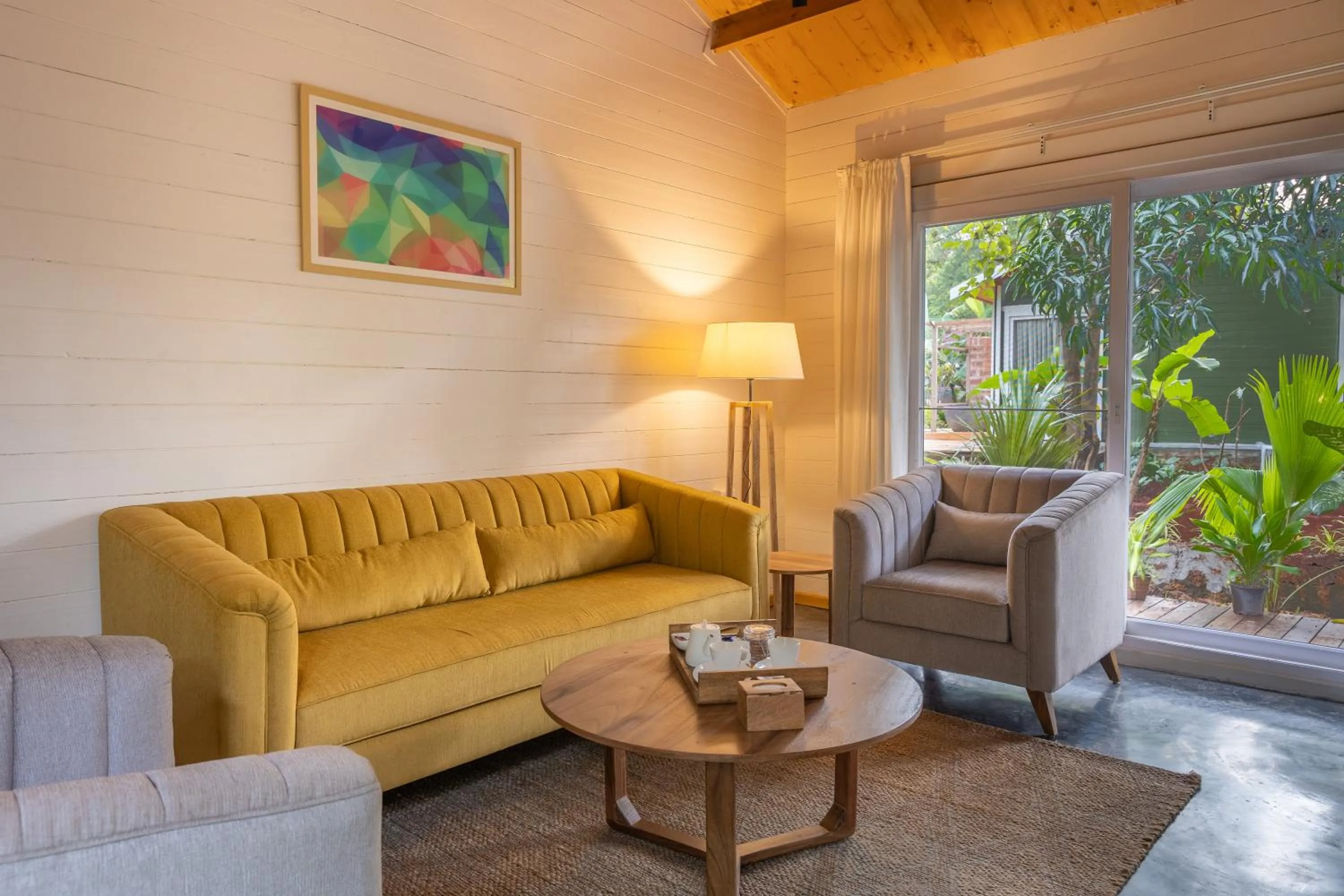 Living room in LaRiSa Resort & Spa, Ashwem