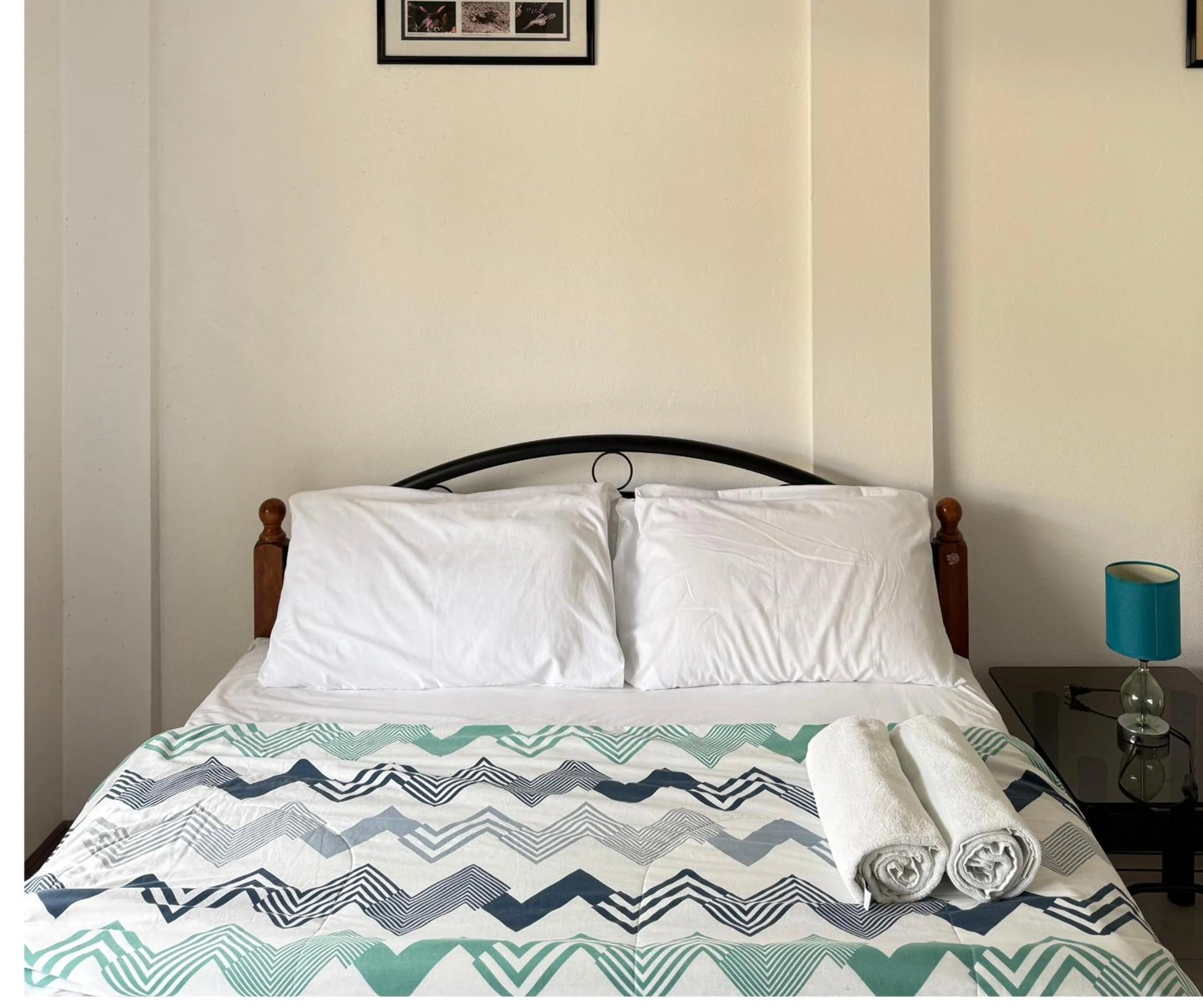 Bed in Lalaguna Beach Club & Dive Centre