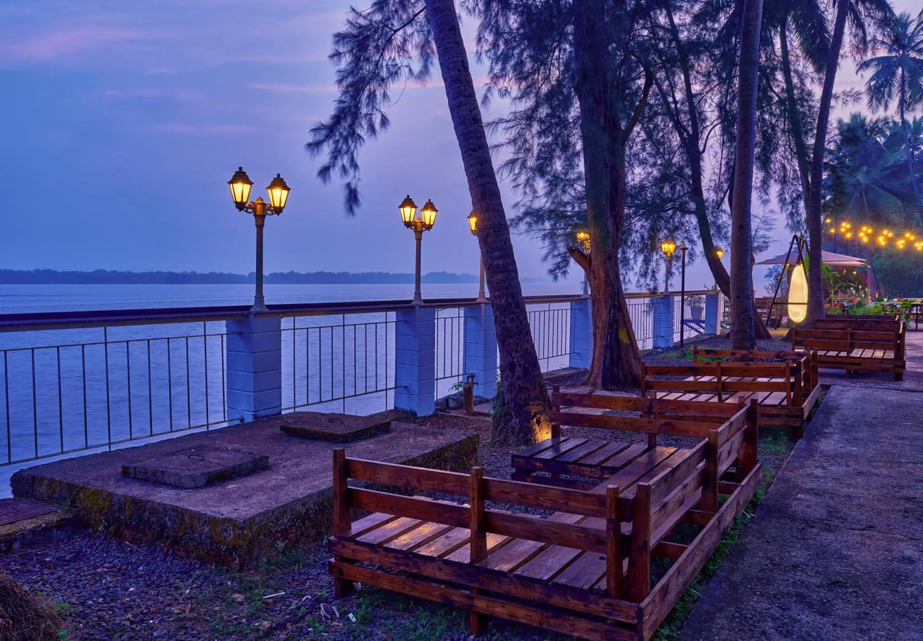 Seating area in Blu Missel By The River